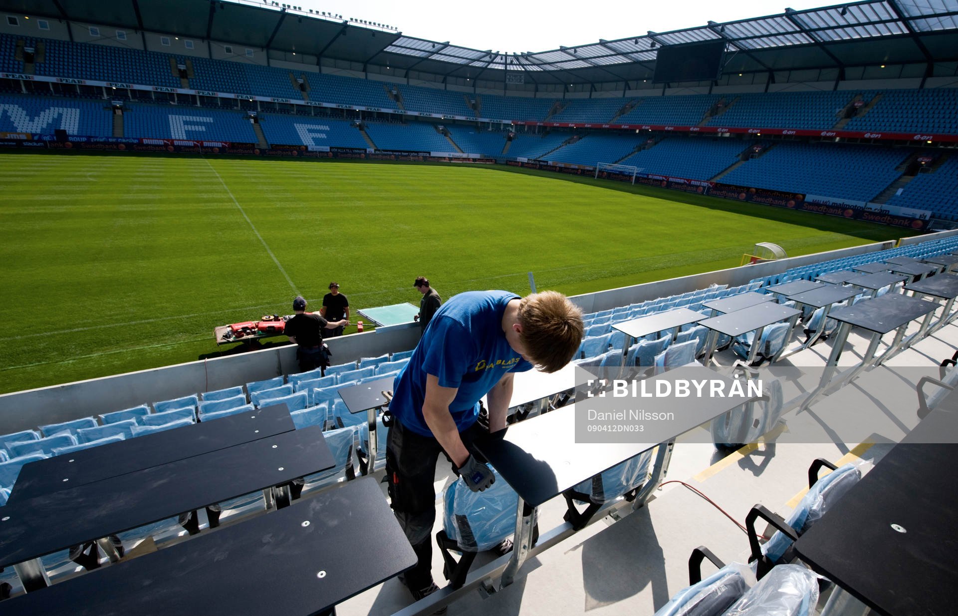 Fotboll, Pressvisning på Swedbank Stadion, Arena. Stolar