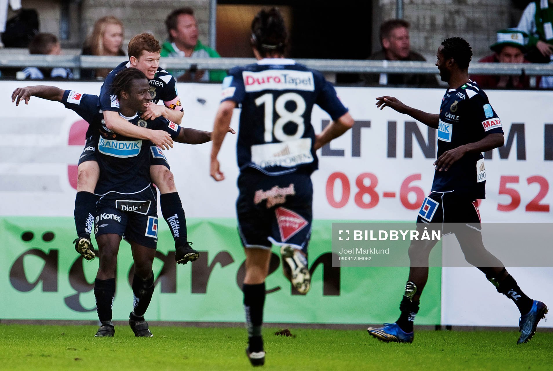 Amadou Jawo och Jonas Lantto, Gefle, jubel