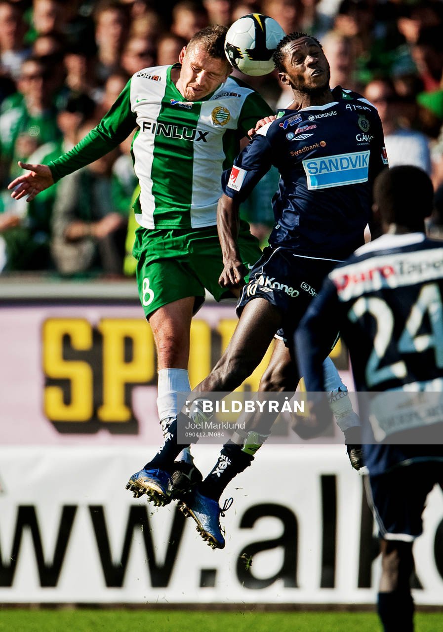 Fredrik Söderström, Hammarby, och Yannick Bapupa, Gefle,