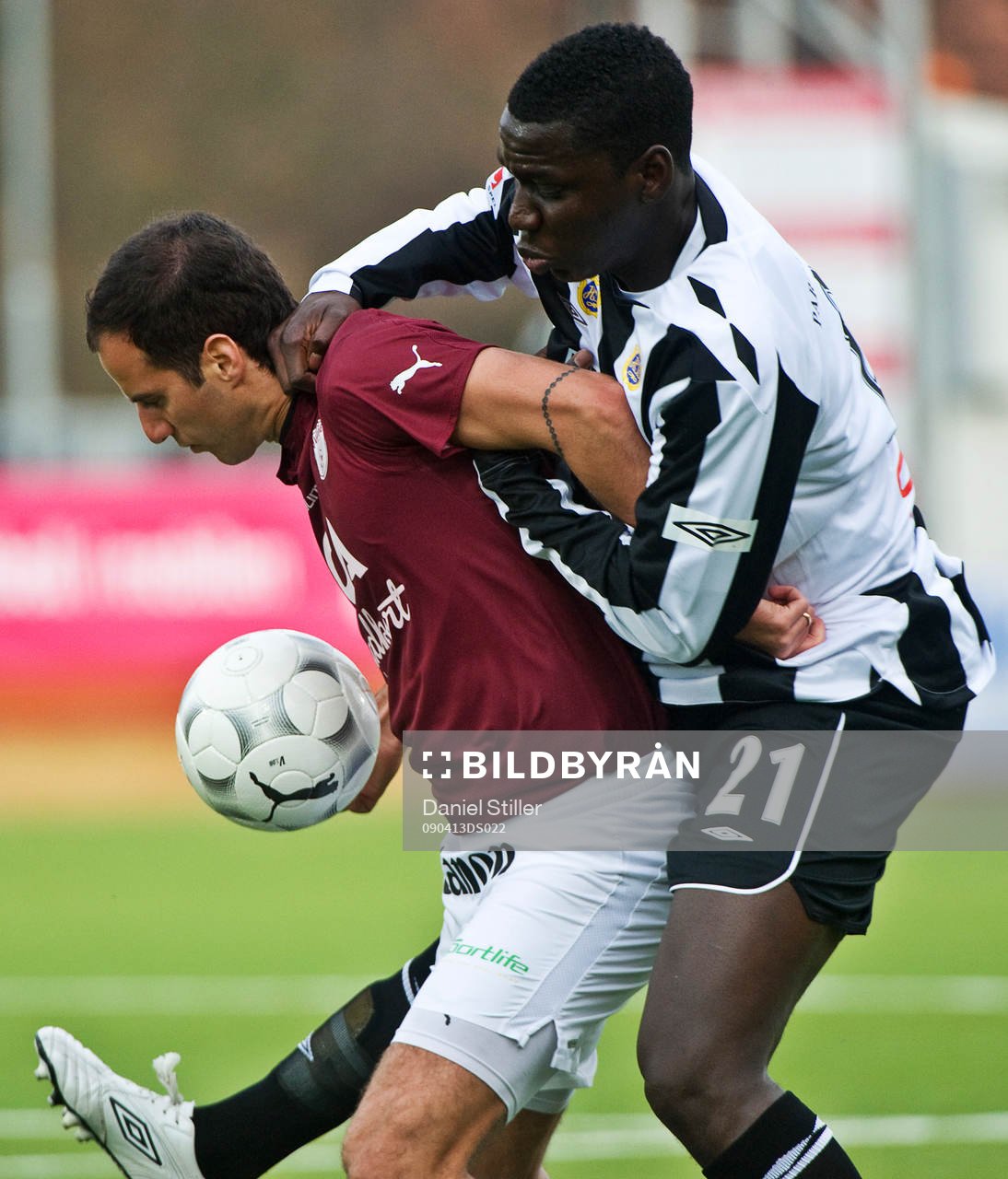 Alagie Sosseh, Landskrona. Matias Bulun, Qviding