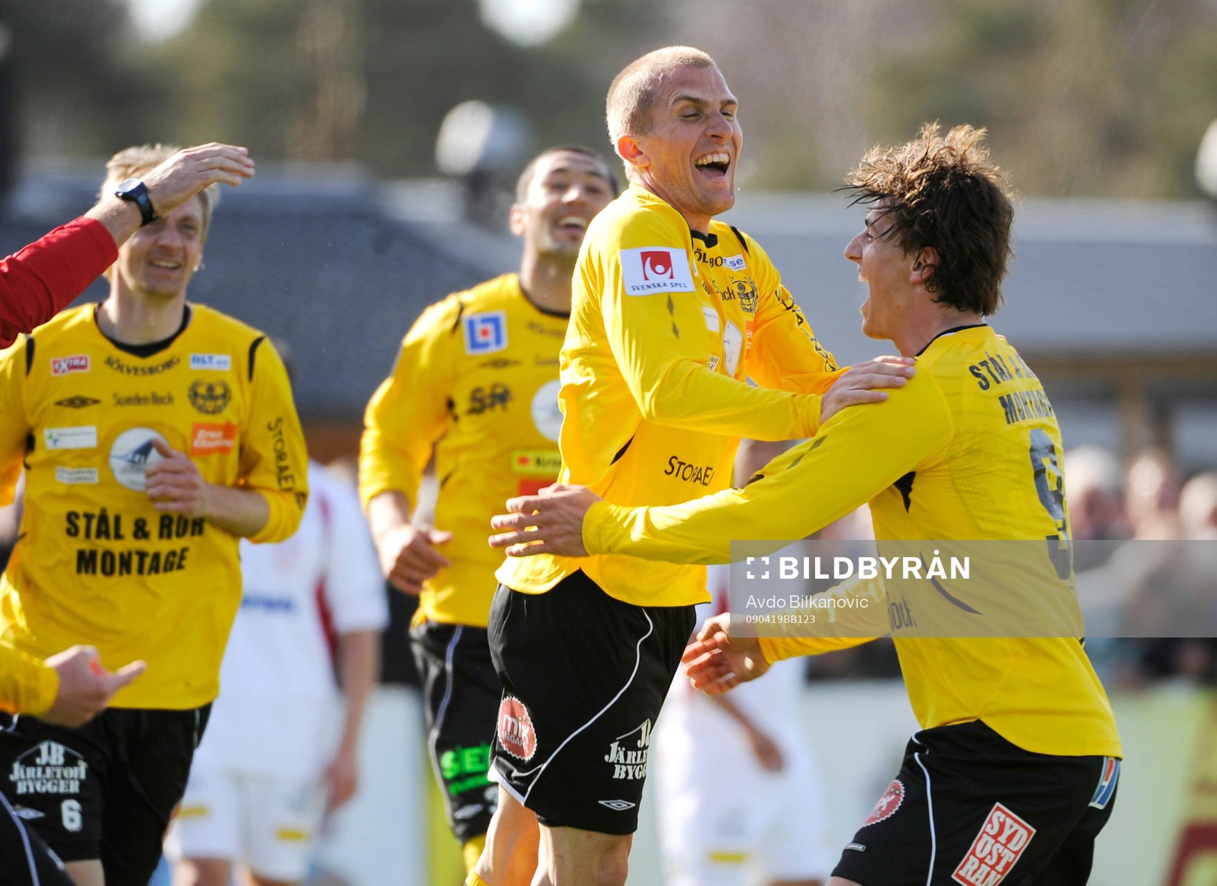 Erton Fejzullahu, Johan Svensson,  jubel