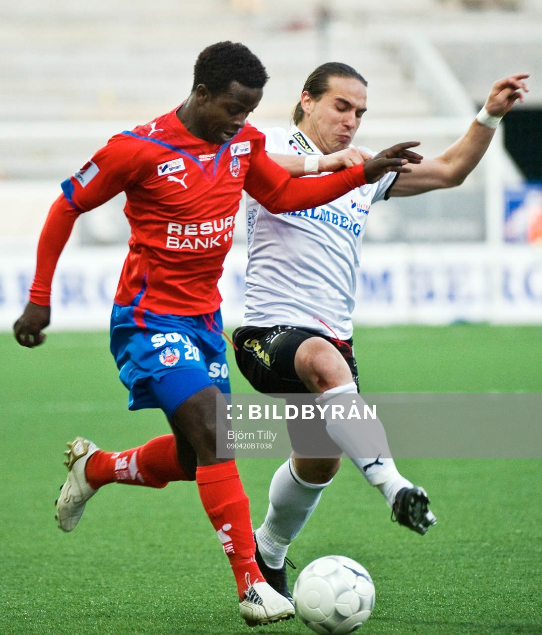 Isaac Chansa, Helsingborg och Nordin Gerzic, Örebro