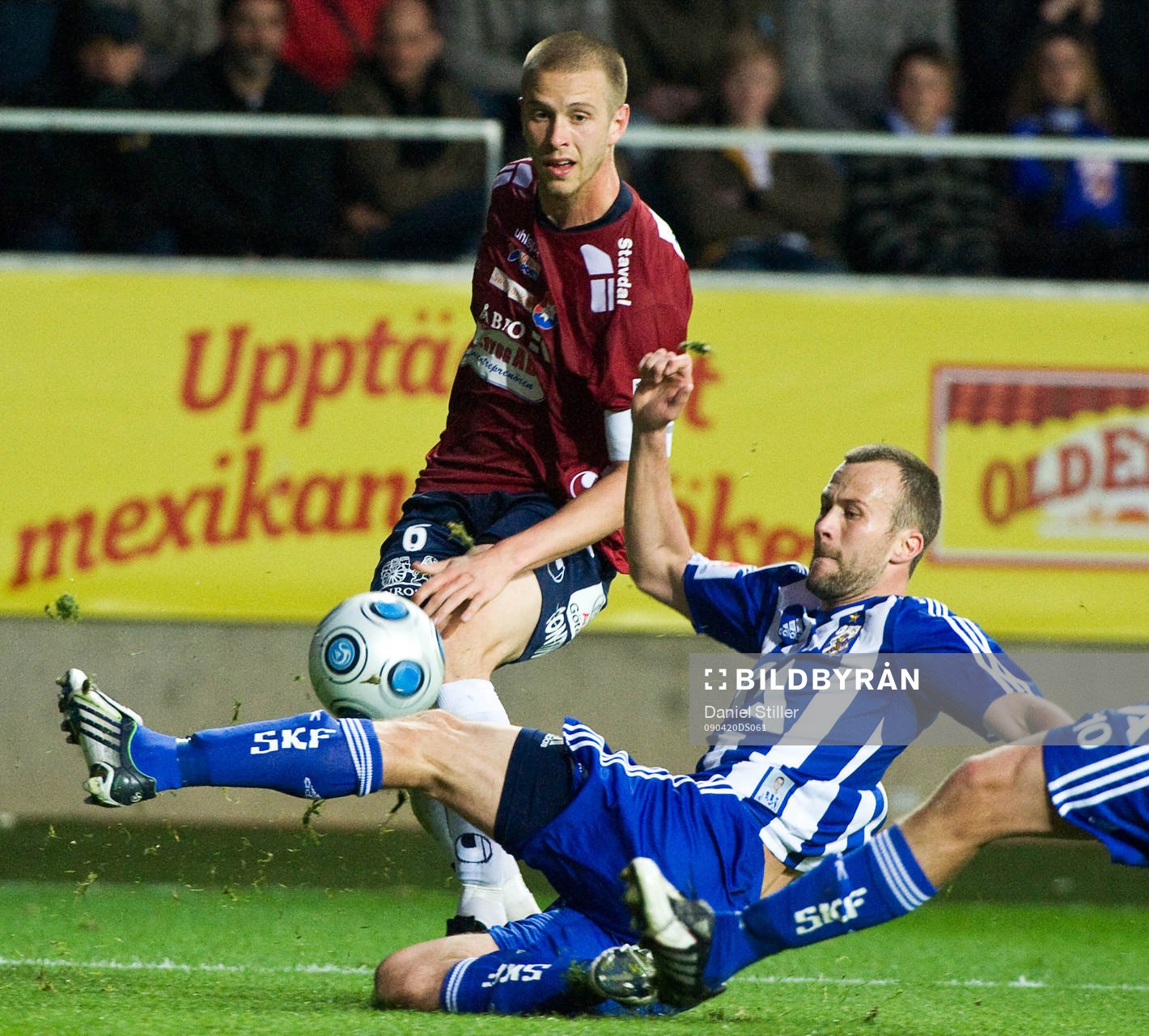 Hjalmar Jonsson, IFK Göteborg. Alexander Mellqvist,