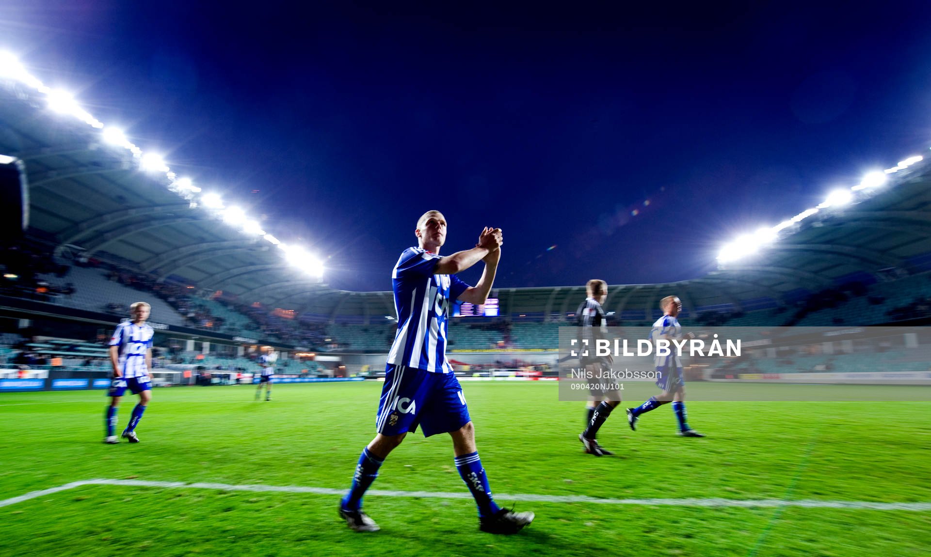 Ragnar Sigurdsson, jubel på Gamla Ullevi