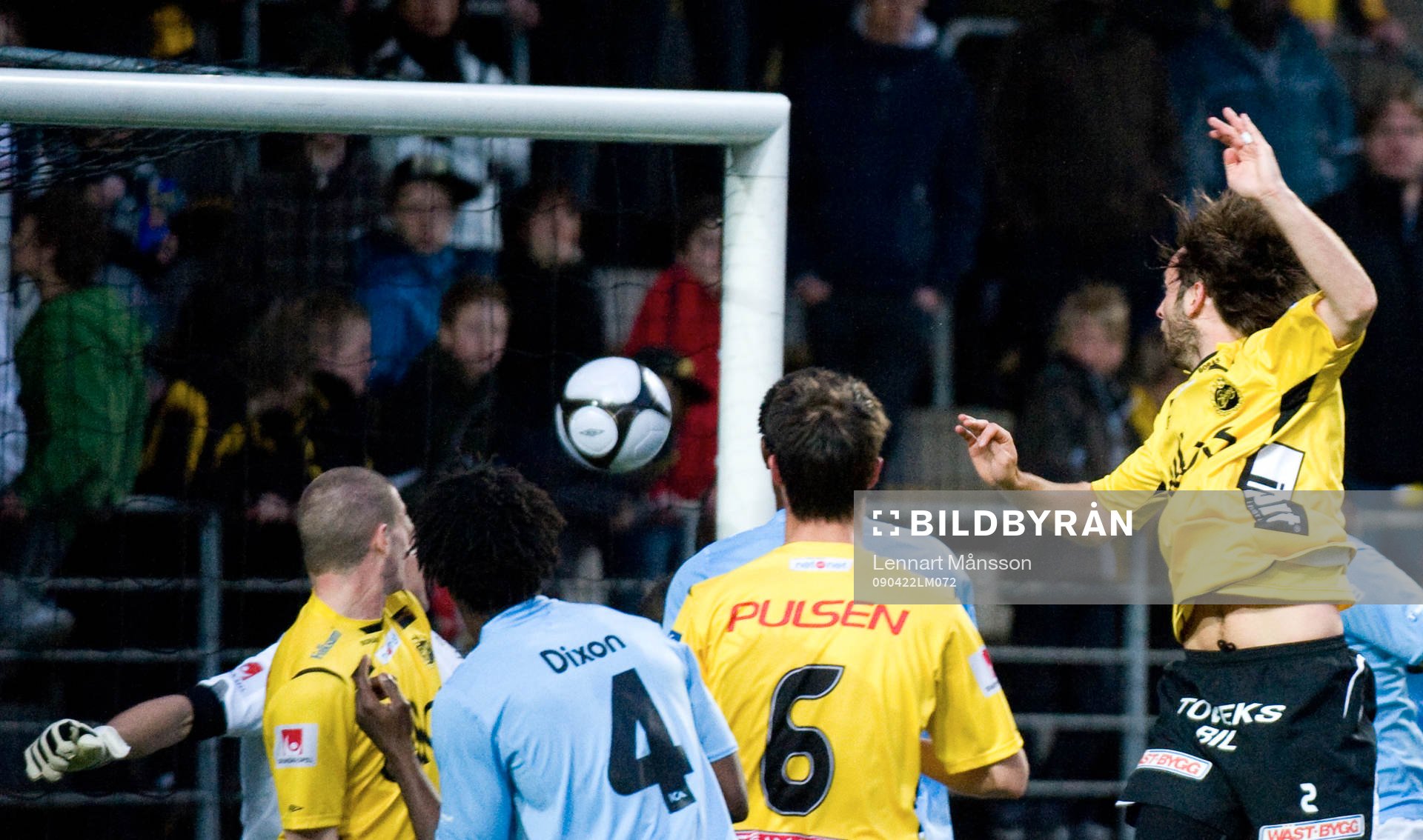 1-0, Mathias Florén nickar in segermålet