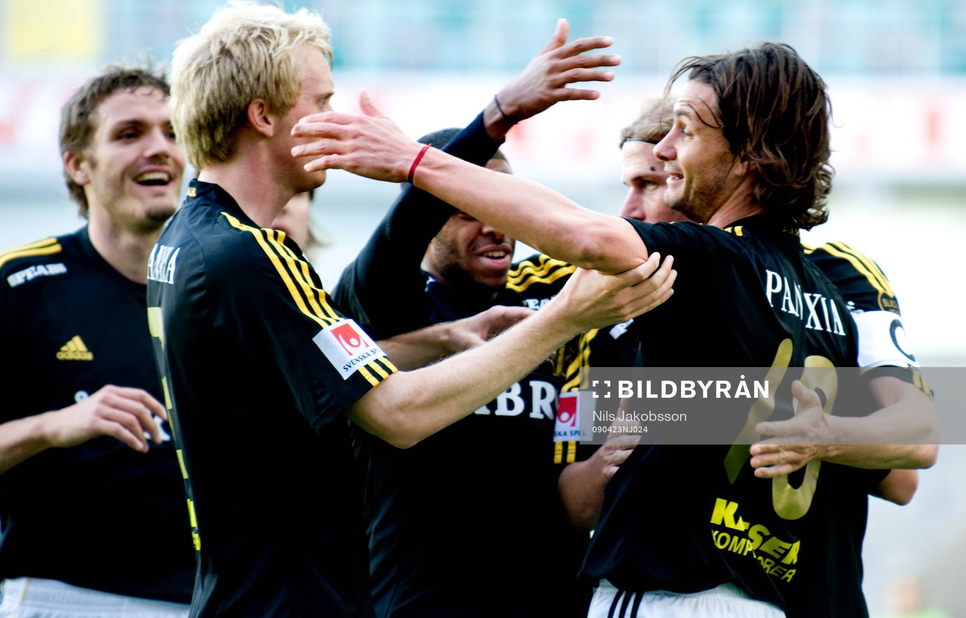 Ivan Obolo, Mikael Thorstensson, AIK jubel