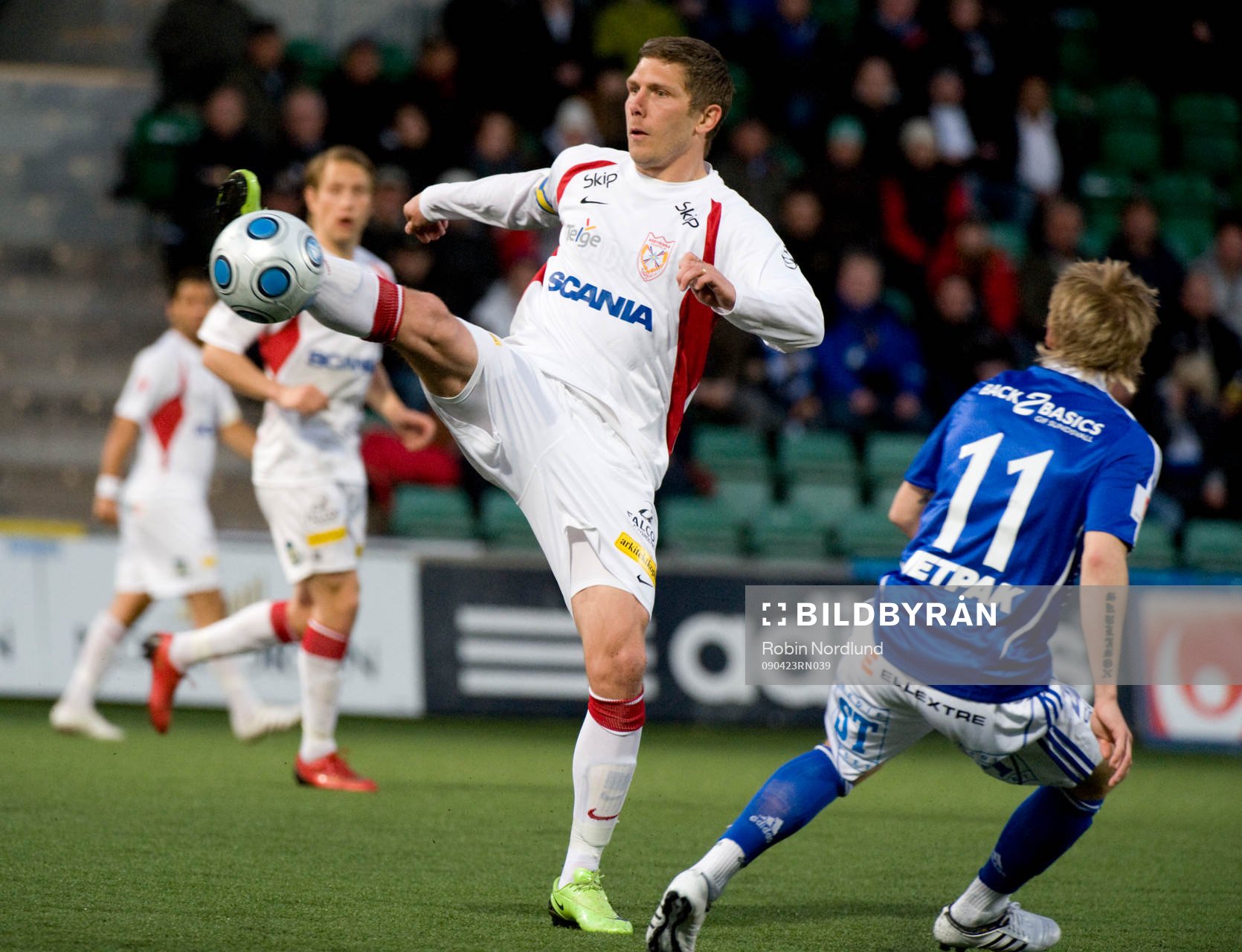 Dennis Östlundh, Assyriska