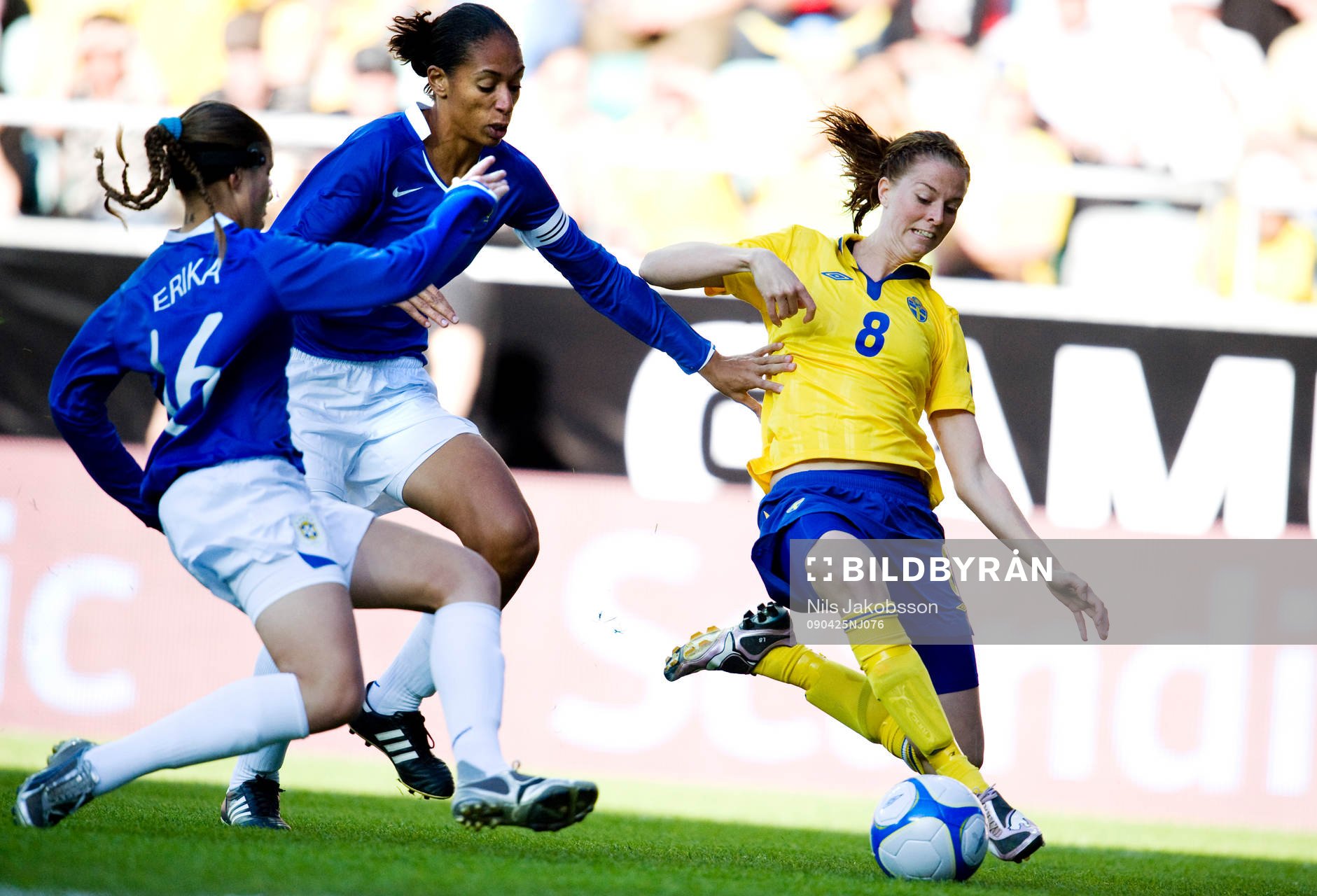 Lotta Schelin, Sverige