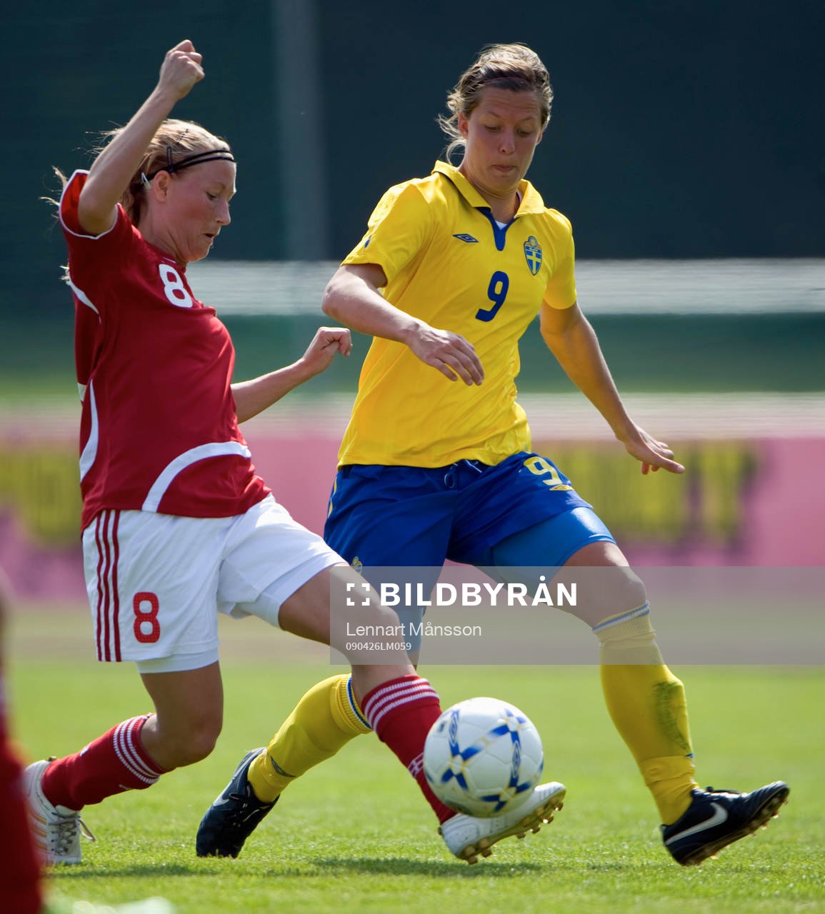 Theresa Nielsen, Danmark och Lina Nilsson, Sverige