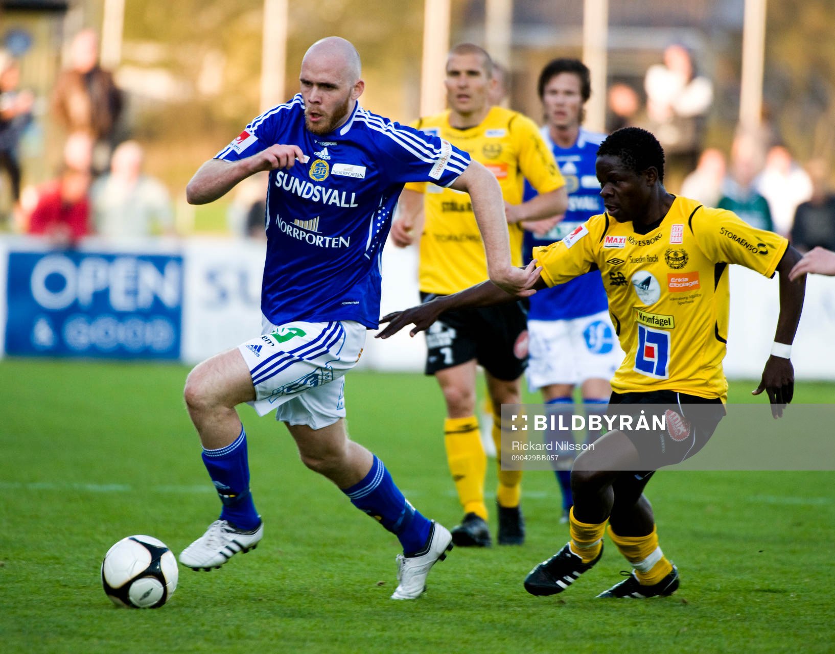 Hannes Sigurdsson, Sundsvall och Patrick Osiako, Mjällby
