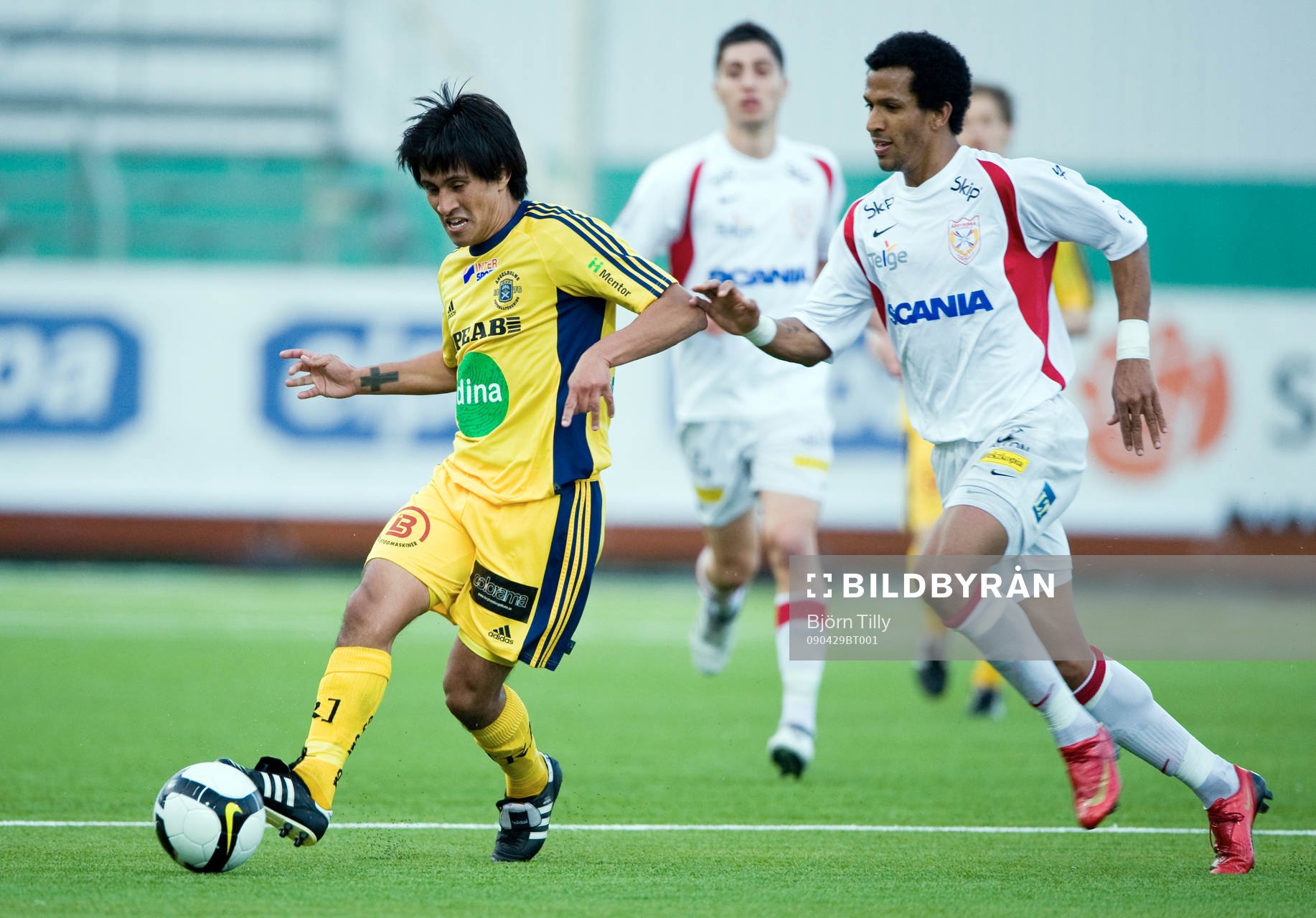 Antonio Rojas, Ängelholm och Marcos Ferreira, Assyriska