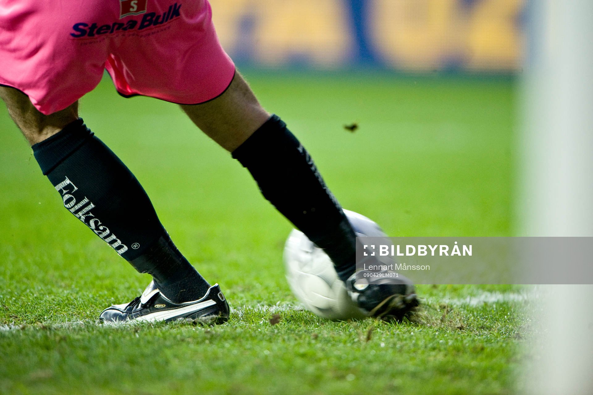 Fot, ben, boll, gräs, gräsplan