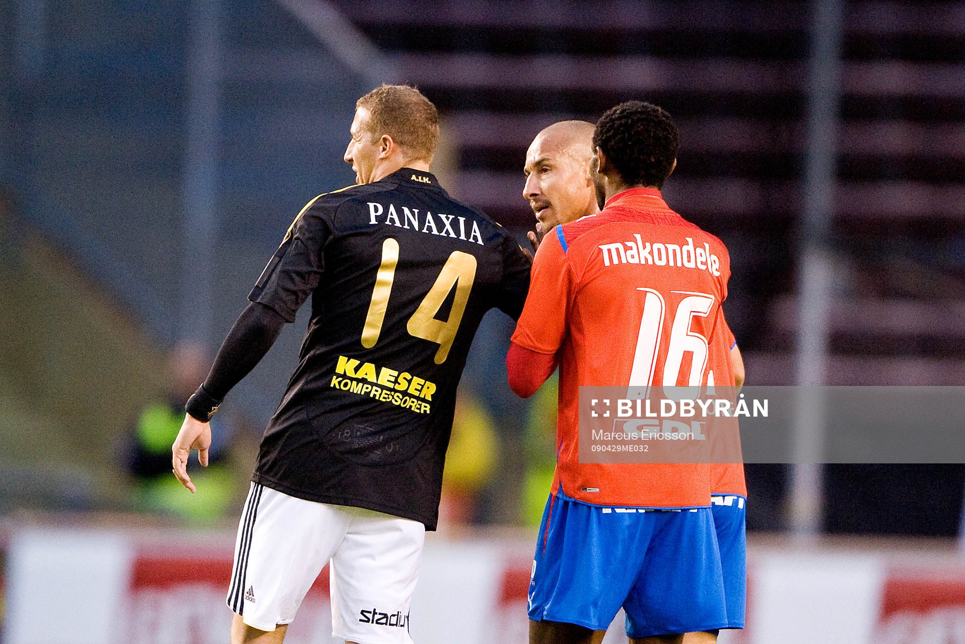 Kenny Pavey, AIK och Henrik Larsson, Helsingborg i ordkrig