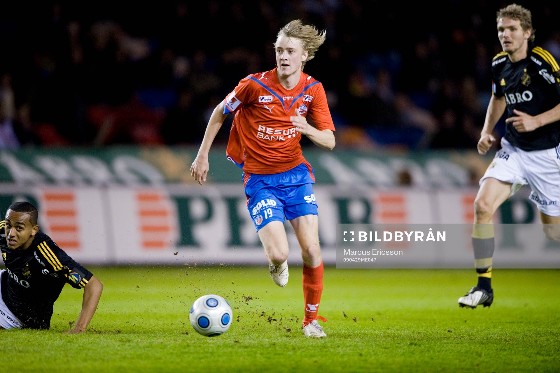 Rasmus Jönsson, Helsingborg springer mellan AIKs försvar