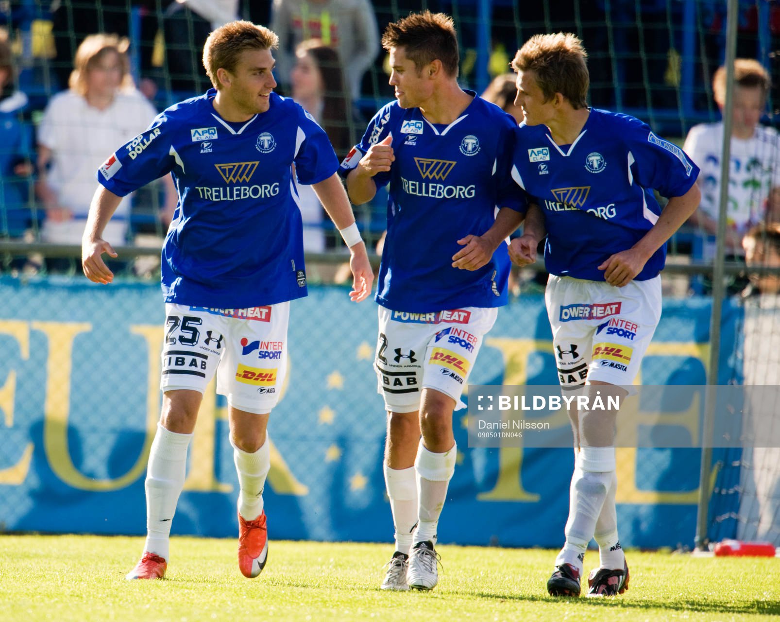 Rasmus Bengtsson, Trelleborg (till vänster) gjorde 1-1 på