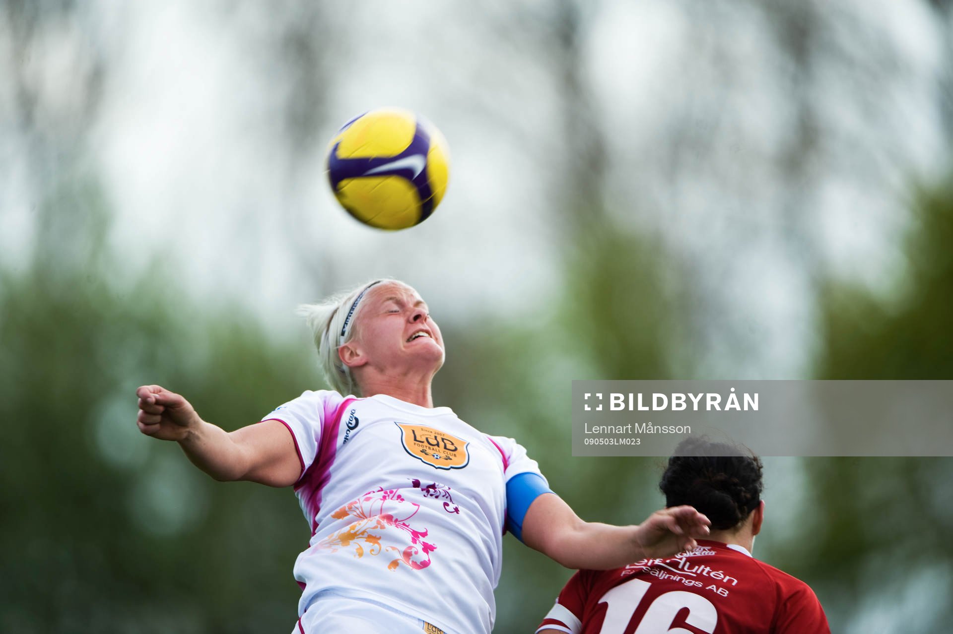 Nilla Fischer, Malmö, vinner nickduell