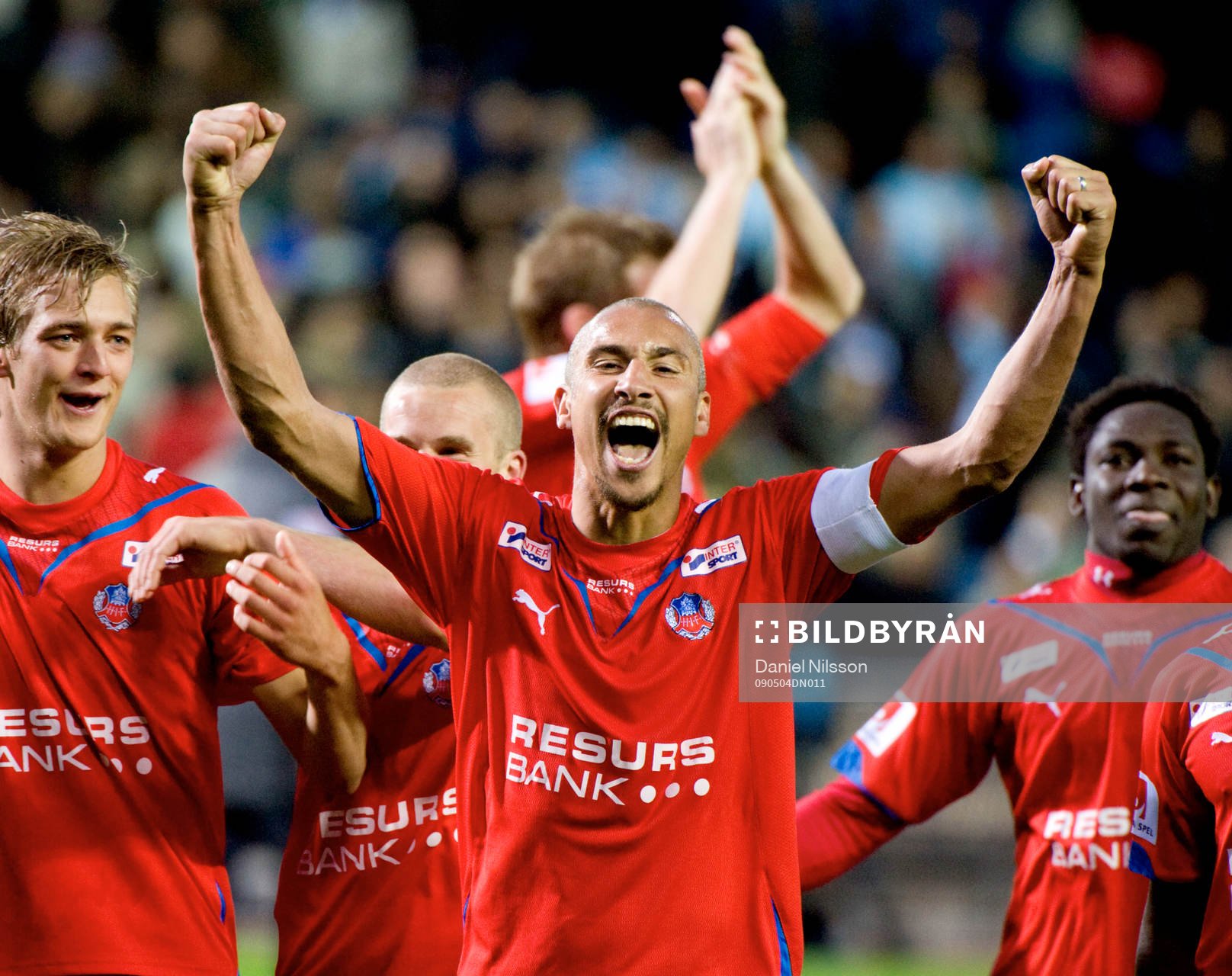  Henrik Larsson, jubel, glädje efter matchen.