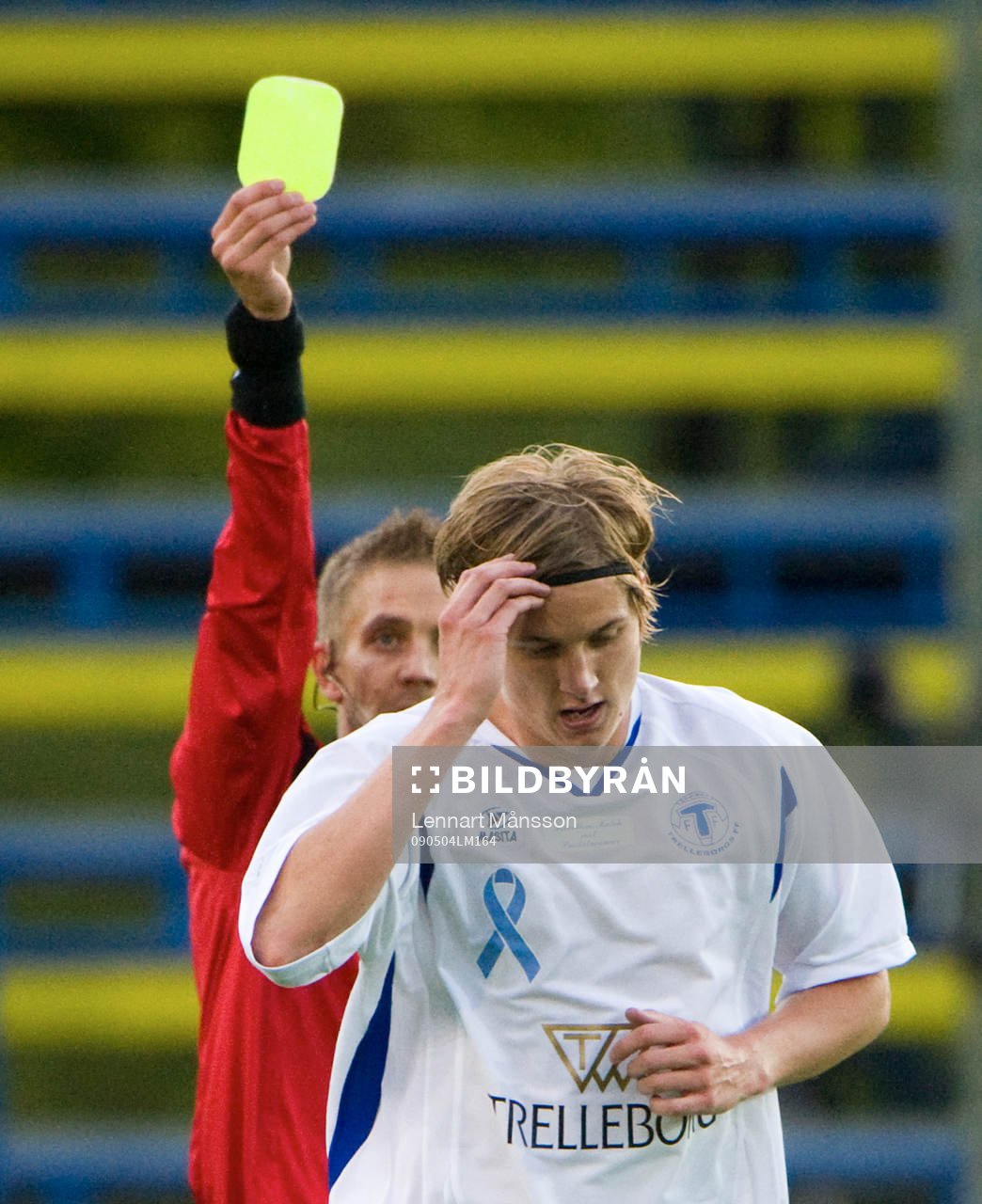 1-0 Andreas Drugge, som drog tröjan över huvudet och blev
