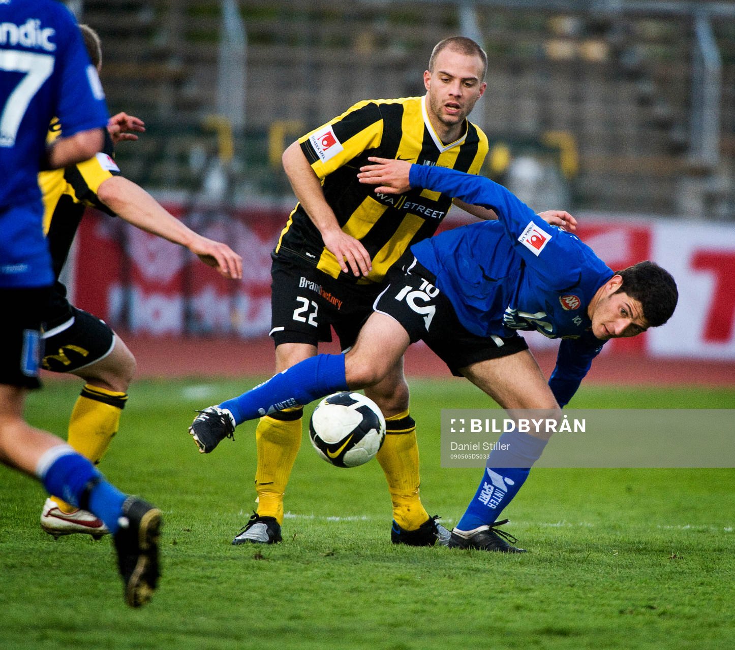 Anel Raskaj, Halmstad. Daniel Forsell, Häcken