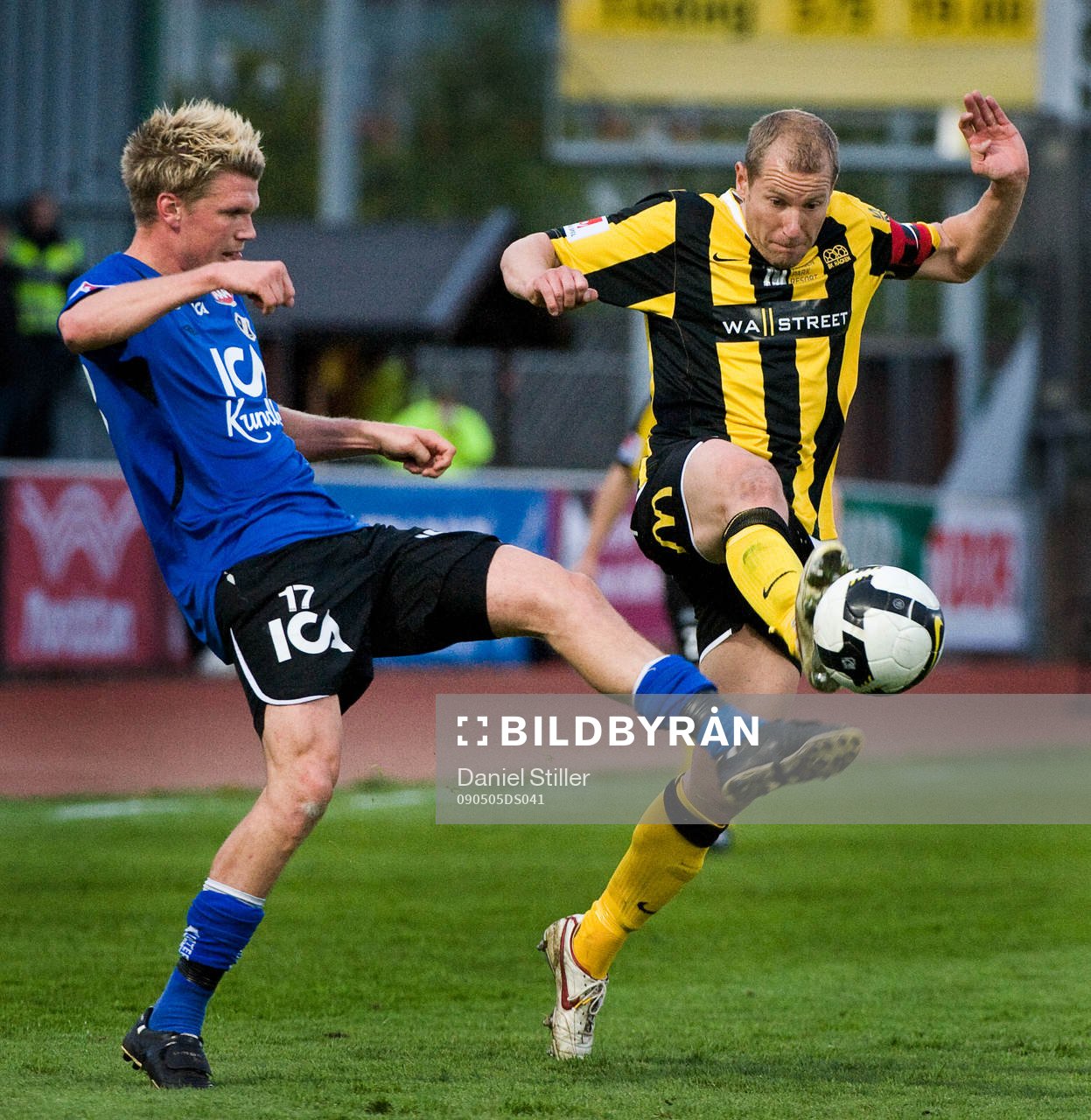 Jonas Henriksson, Häcken. Christian Järdler, Halmstad