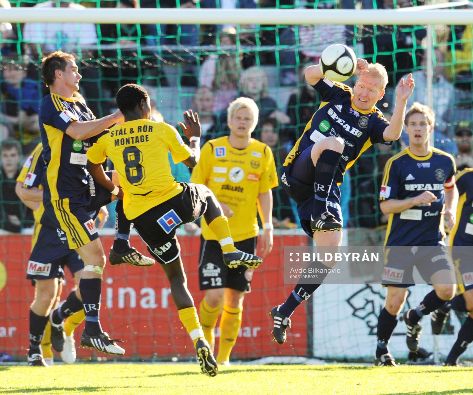 Mattias Adelstam, Ängelholm, möter Patric Osiako, Mjällby