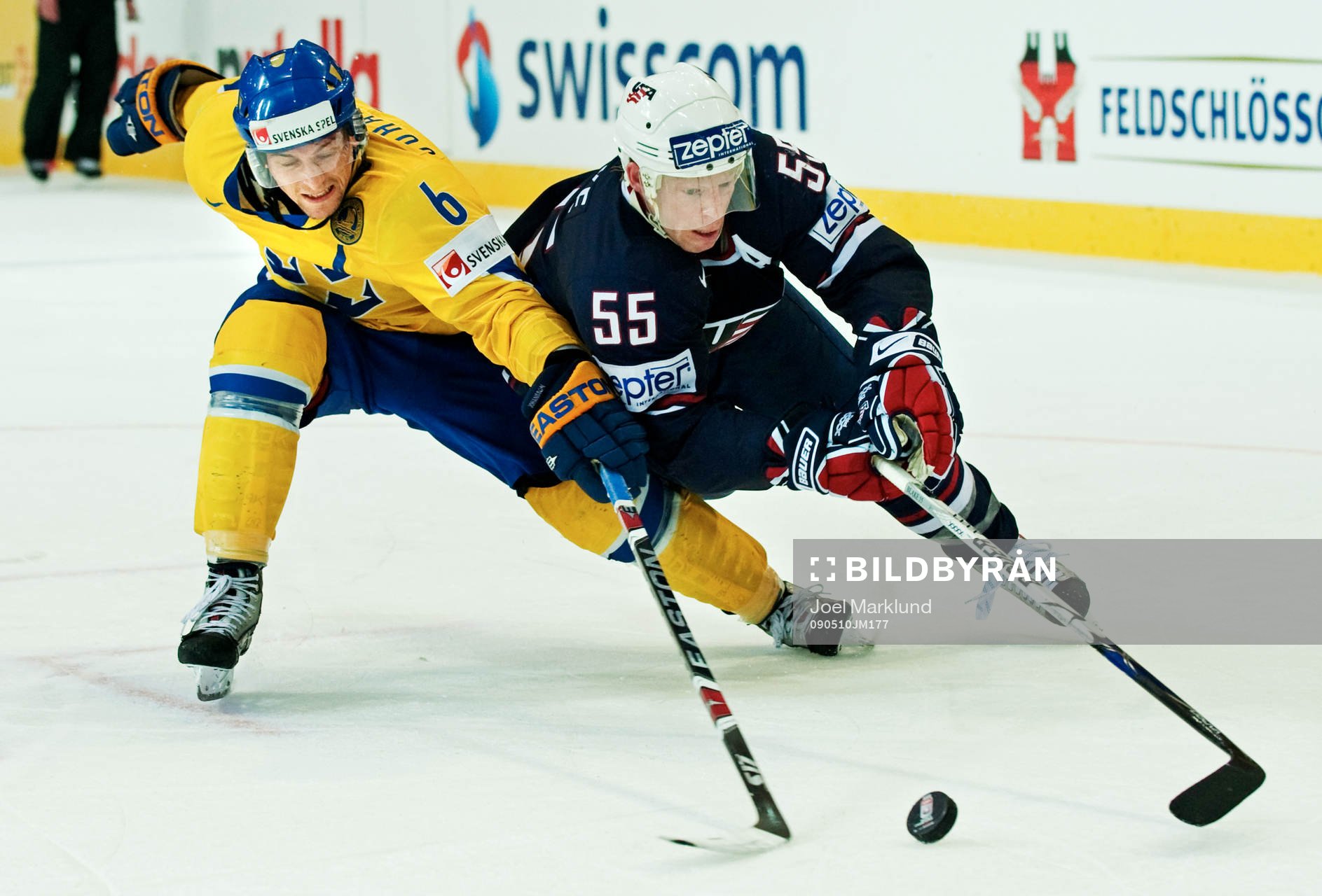 Magnus Johansson, Sverige, utmanar Jason Blake, USA