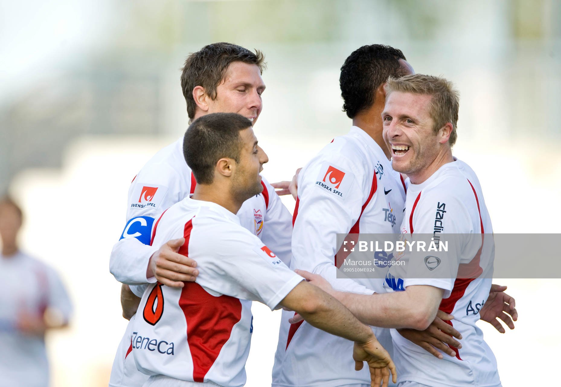 Xhevdet Llumnica, Assyriska jubel med lagkamraterna