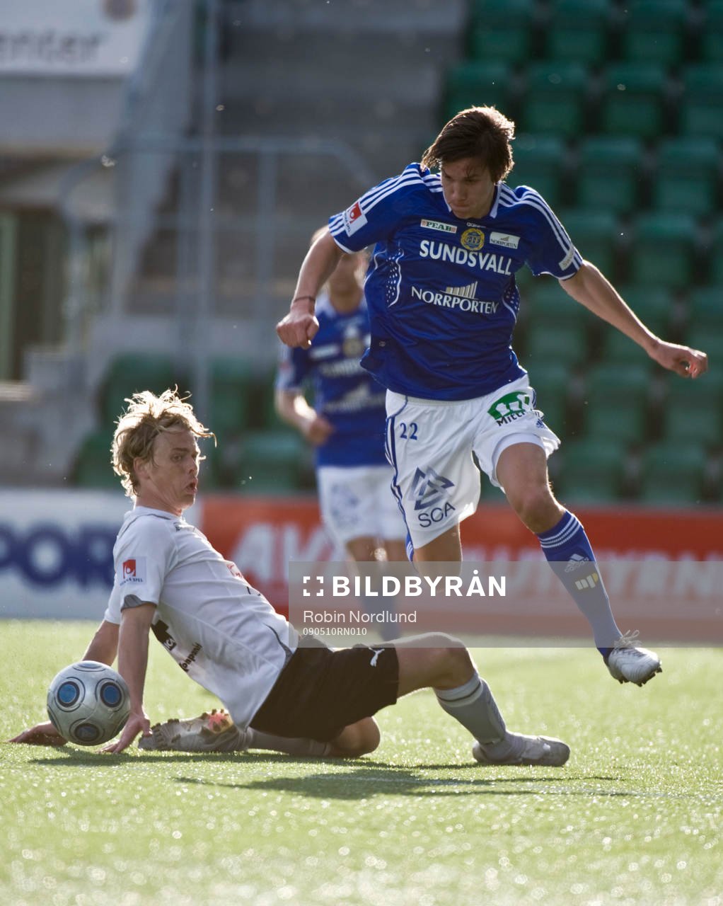 Anton Andersson, Sundsvall mot Fredrik Holmberg, Qviding