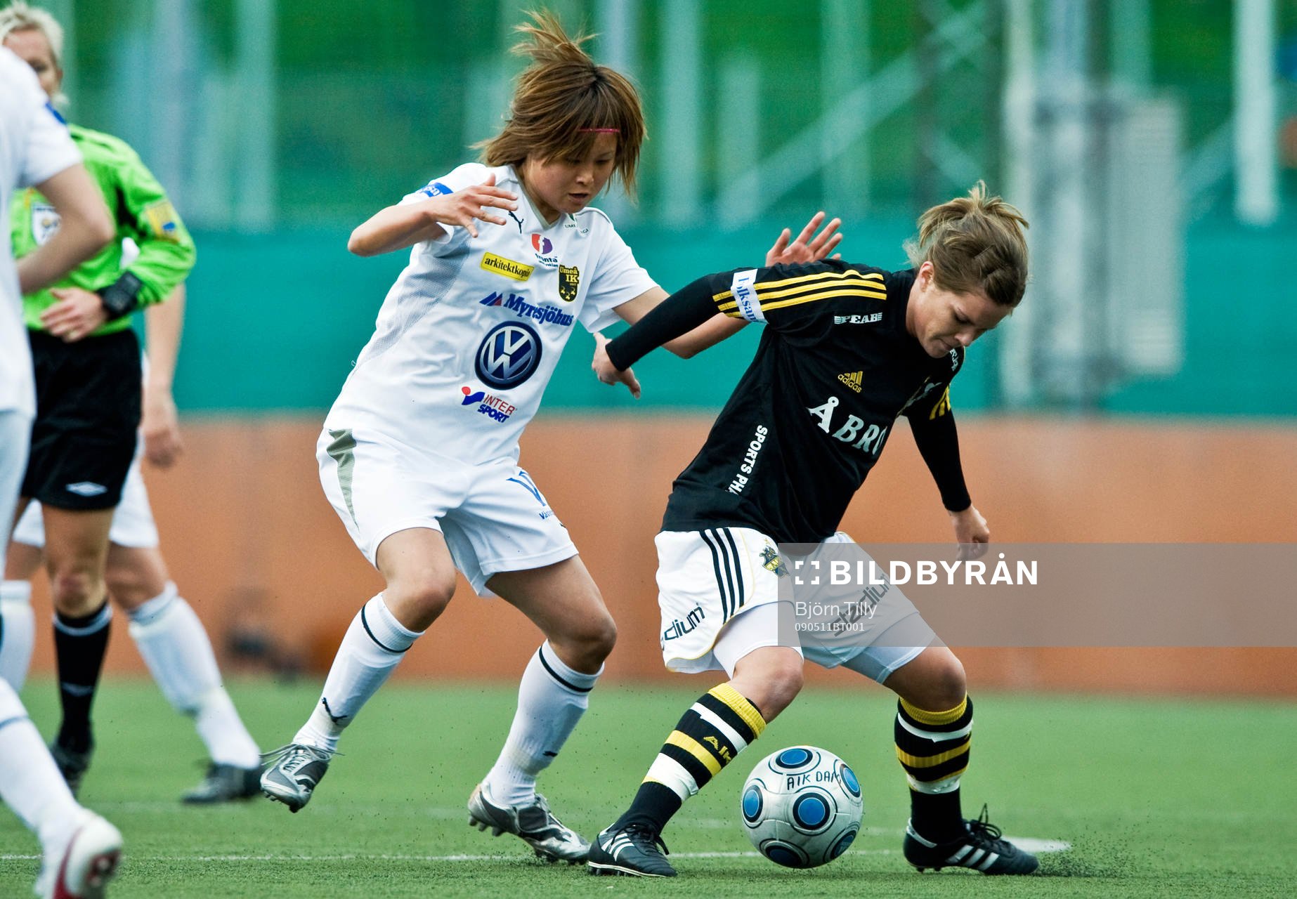Mami Yamaguchi, Umeå  och Hanna Folkesson, AIK