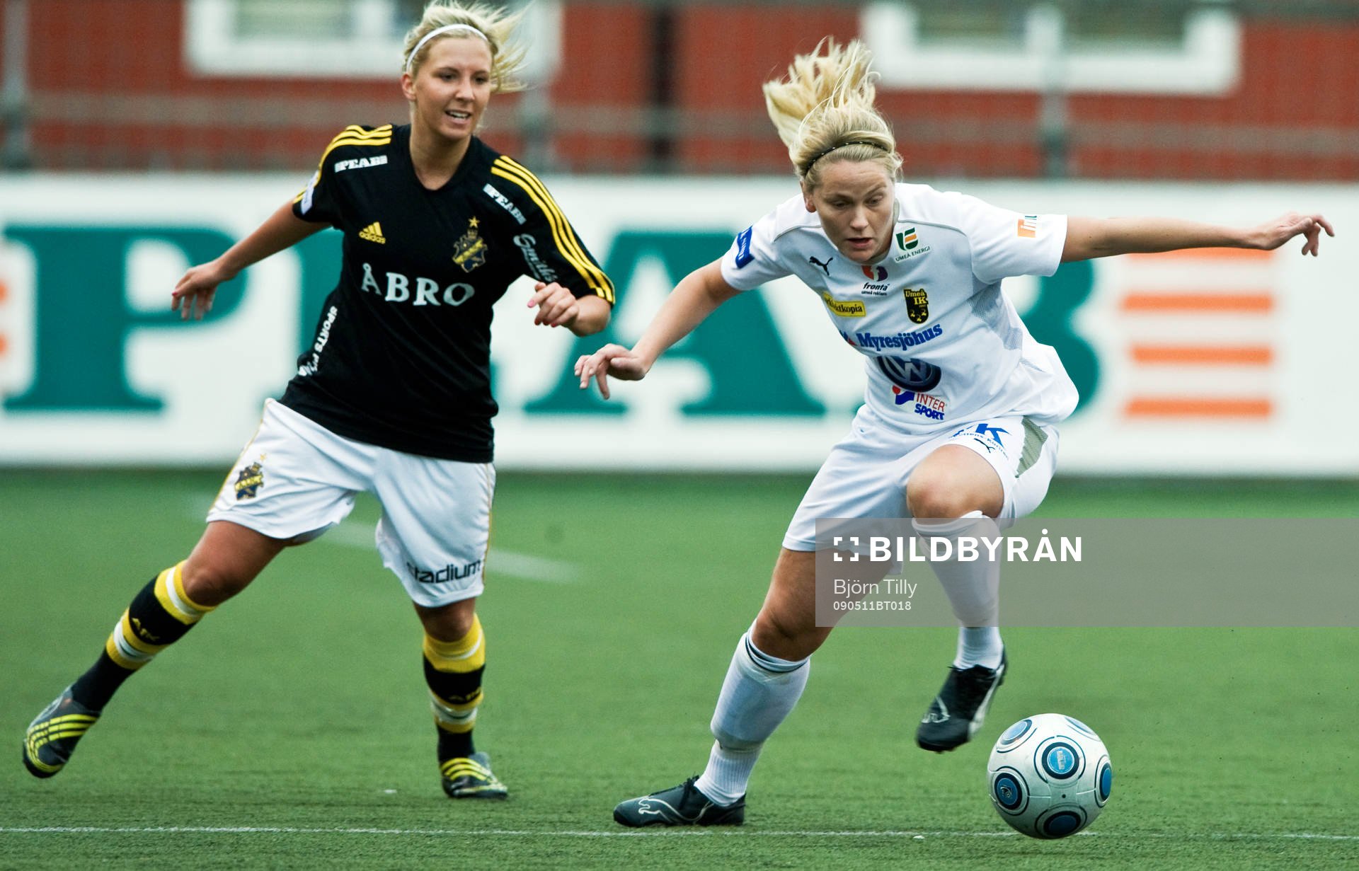 Louise Fors, AIK och Lisa Dahlqvist, Umeå