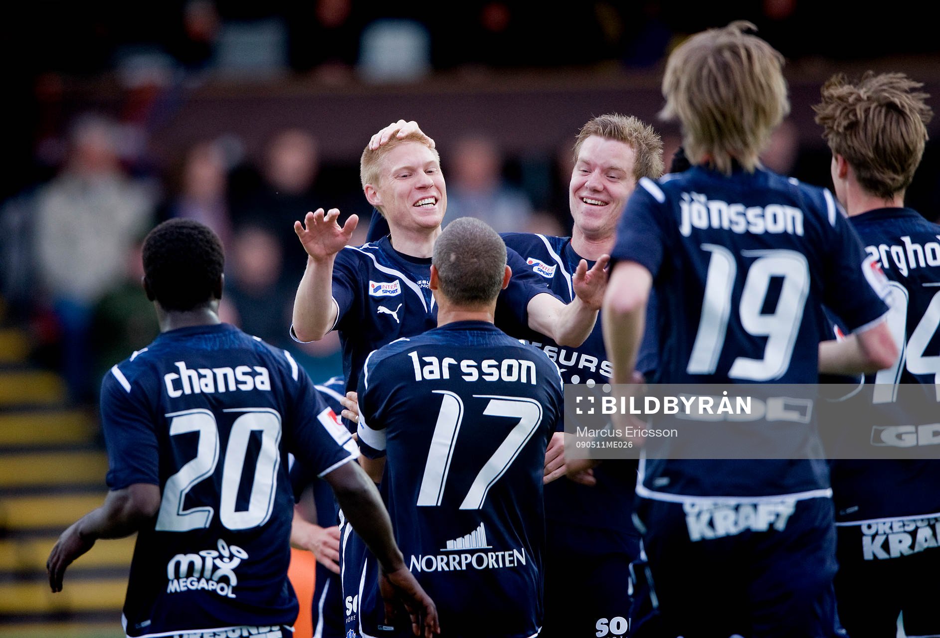 Markus Holgersson, jubel med Henrik Larsson