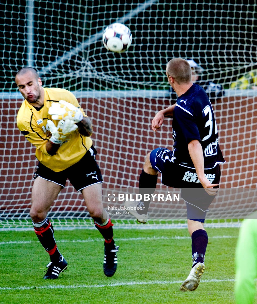 Christian Eliasson, Helsingborg debutant och målskytt