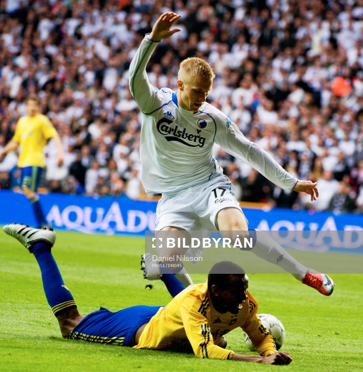 Oscar Wendt,, Köpenhamn och Ousman Jallow, Bröndby