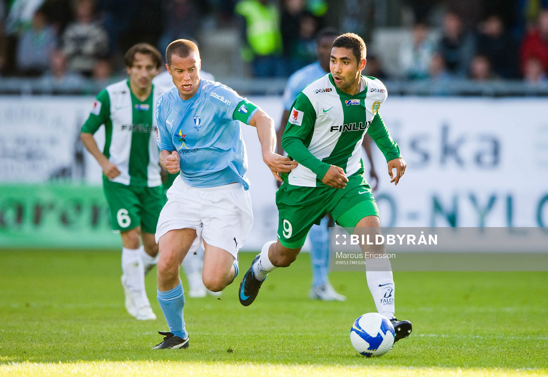 Daniel Andersson, Malmö FF jagar Sebastian Castro Tello,