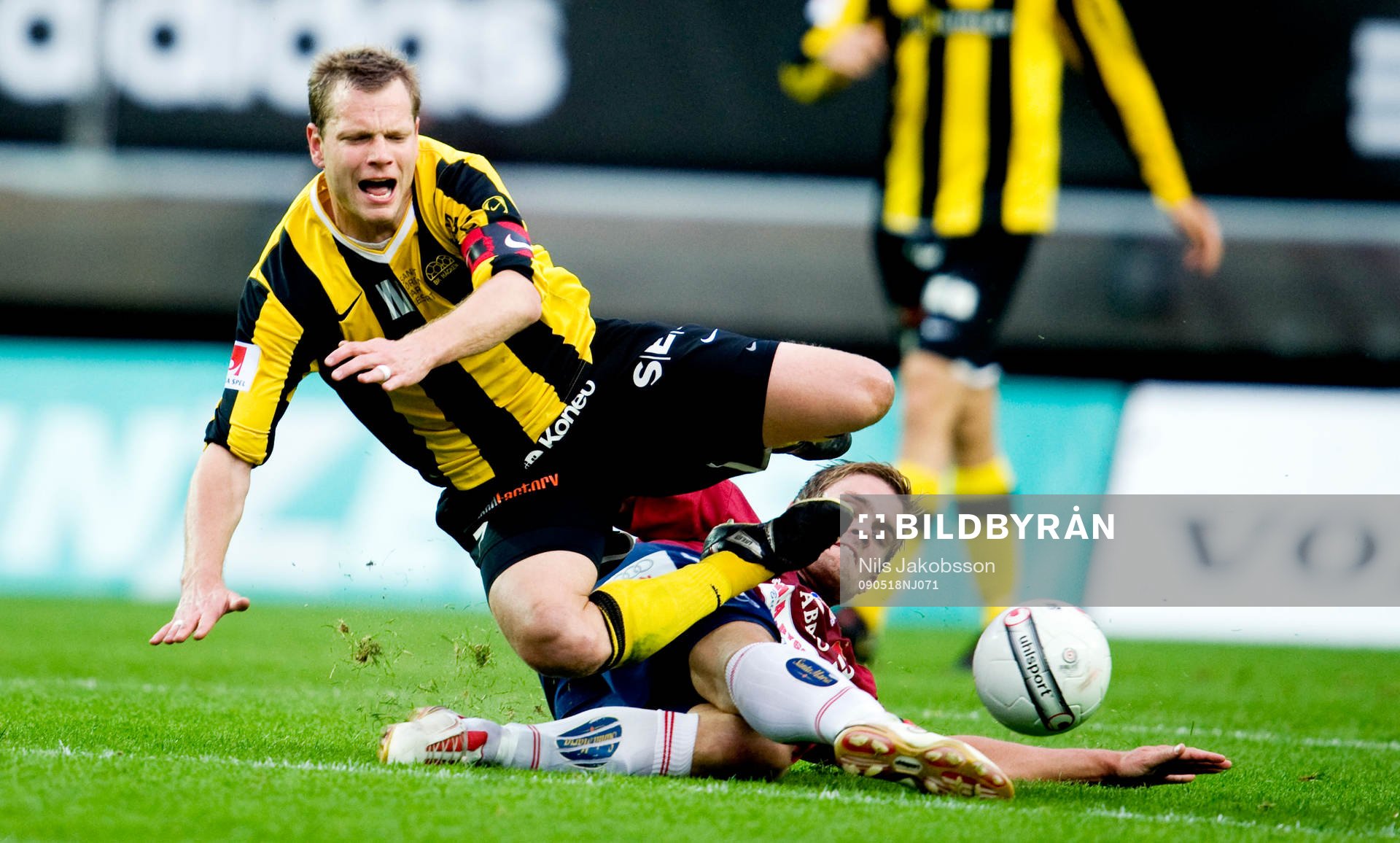 Janne Saarinen, Häcken, kapas av David Leinar, Örgryte