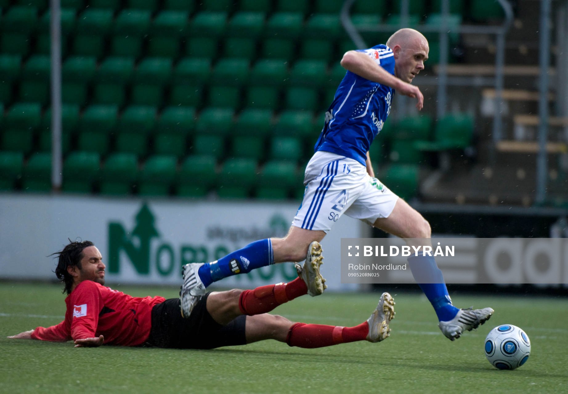 Hannes Sigurdsson, Sundsvall och Herhat Korkmaz, Vasalund