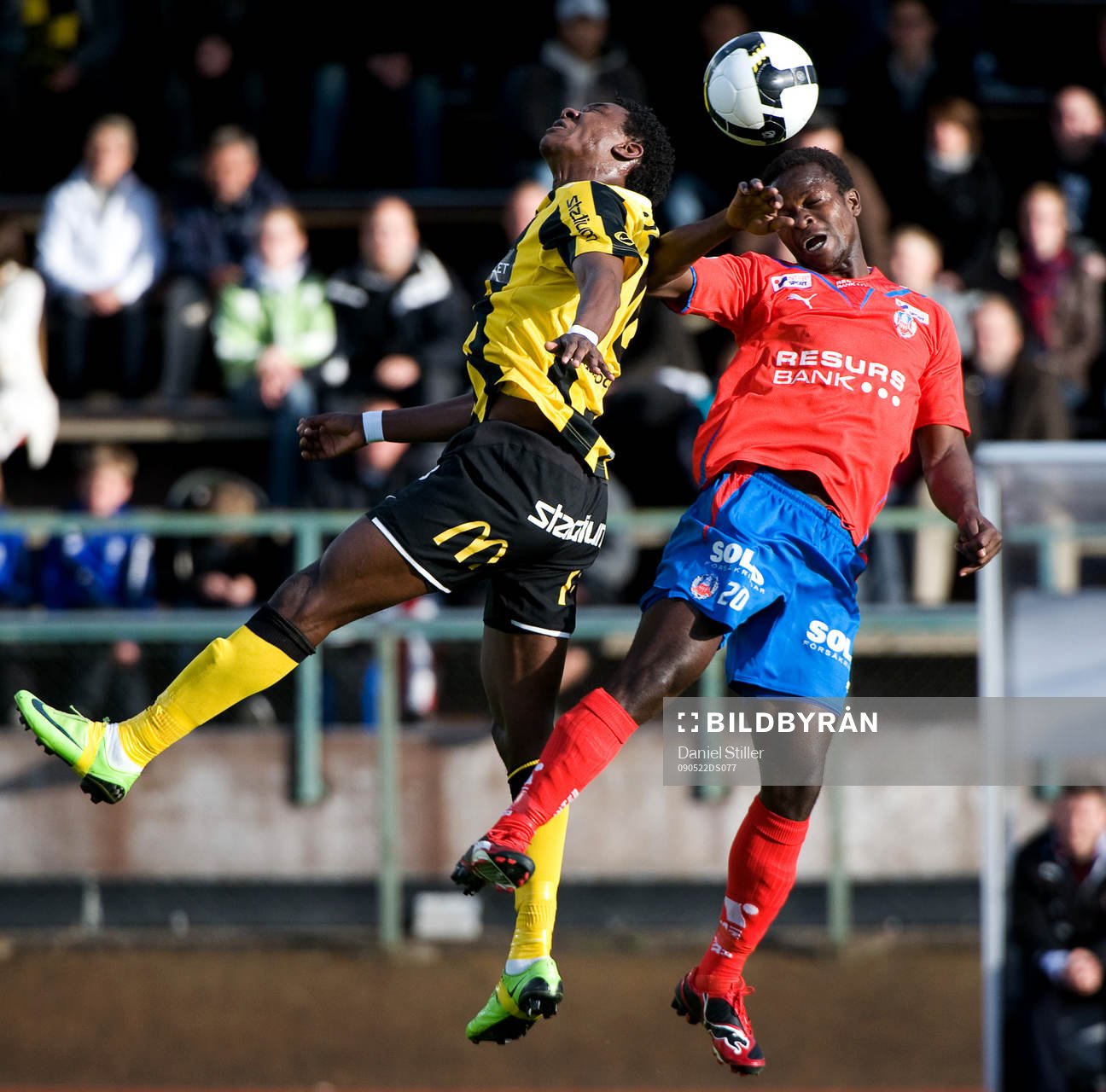 Dominic Chatto, Häcken. Isaac Chansa, Helsingborg