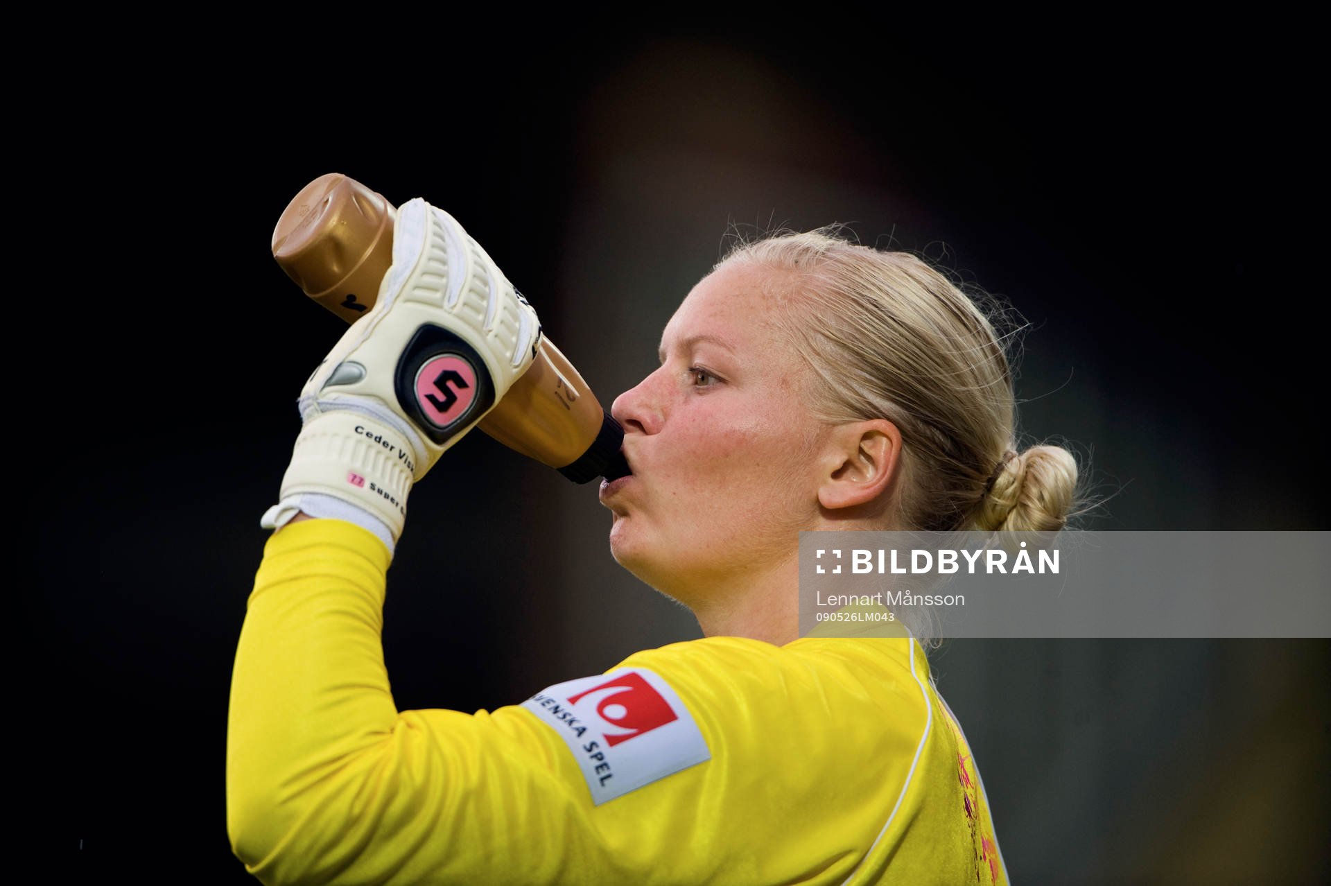  Tine Cederkvist Viskaer, målvakt.