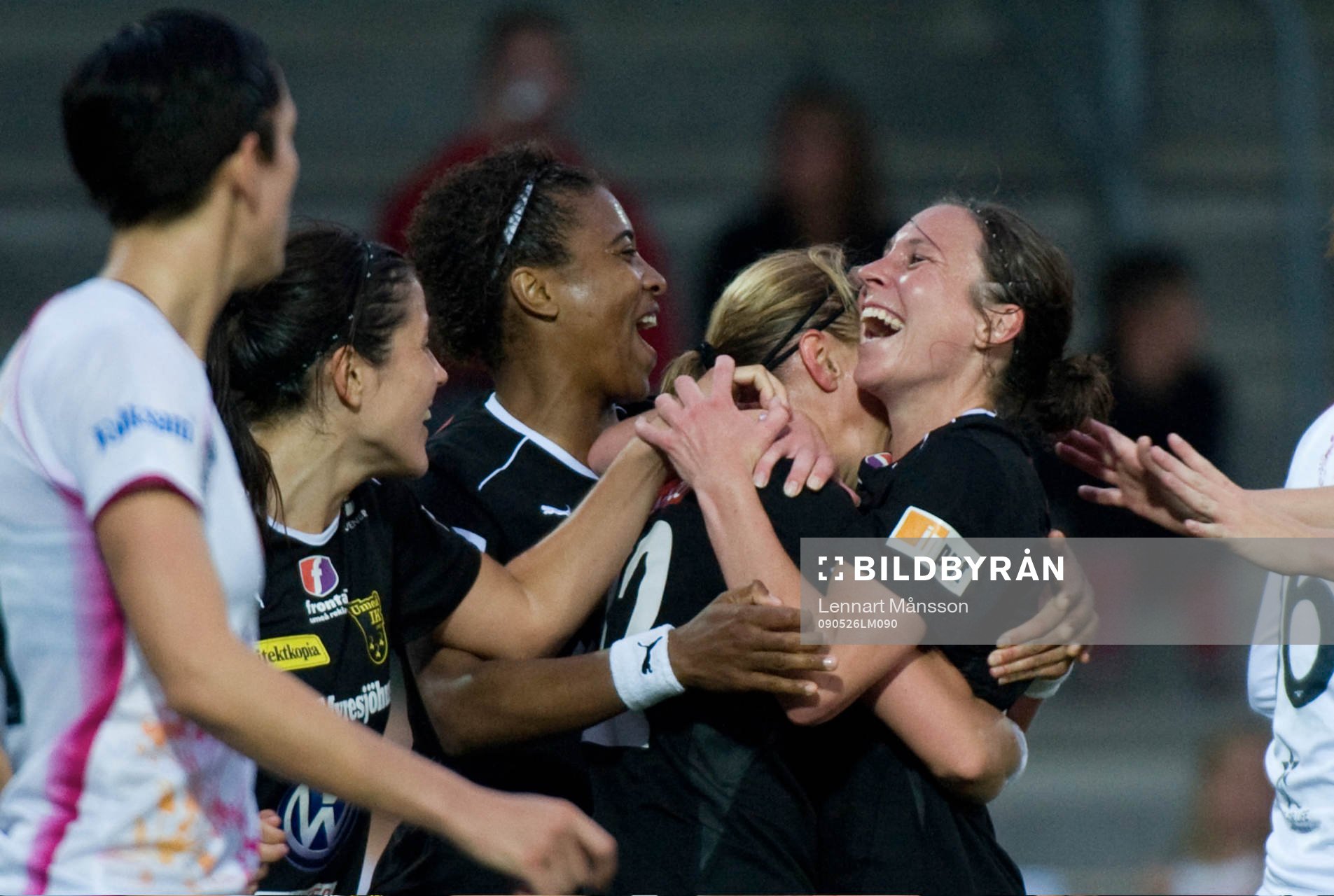 1-2, Karolina Westberg och Hanna Ljungberg, Umeå, jubel