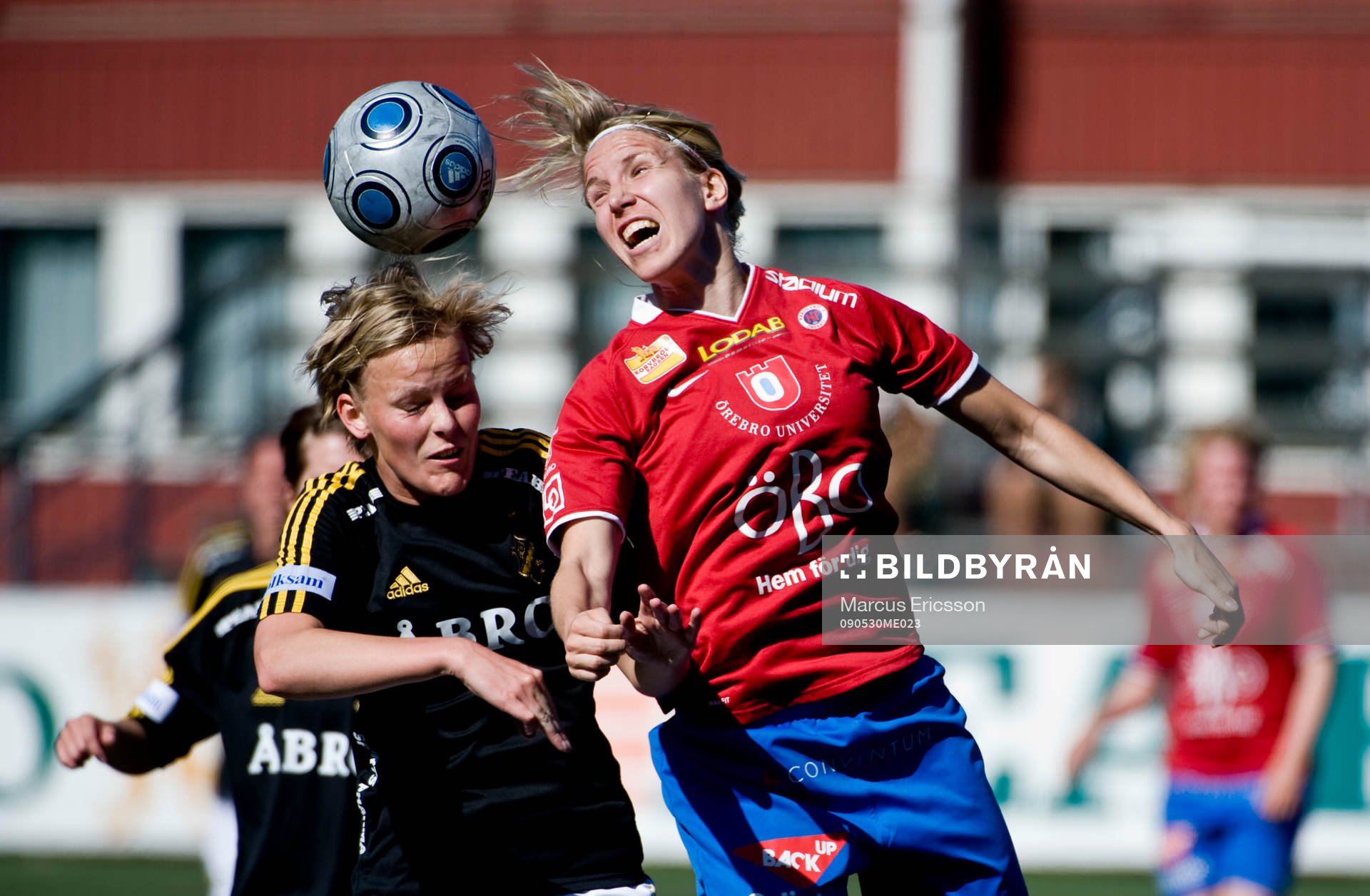 Annica Sjölund, AIK och Elin Magnusson, Örebro