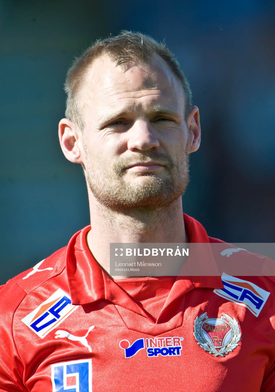 Tobias Carlsson, porträtt