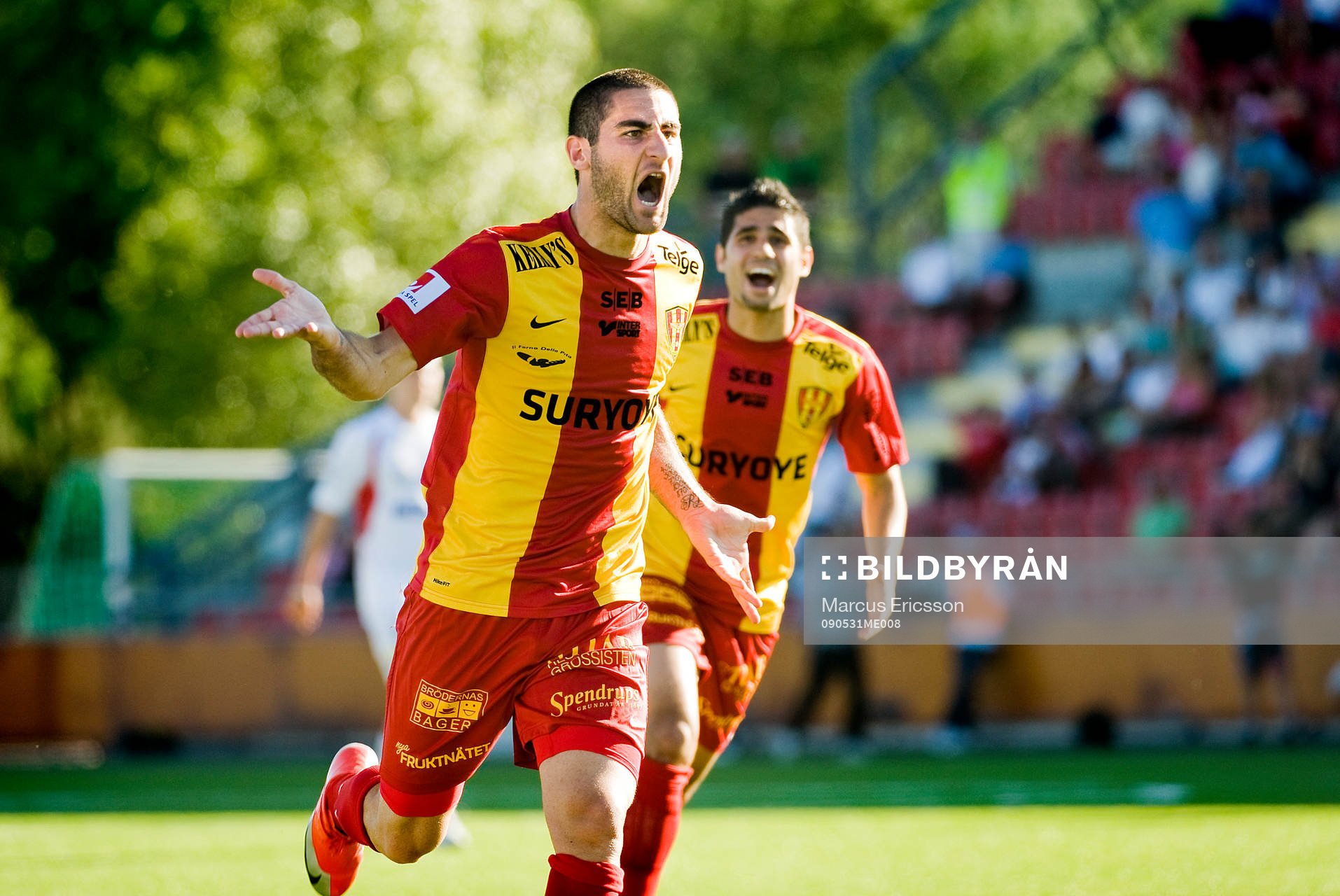 Robert Massi, Syrianska jubel