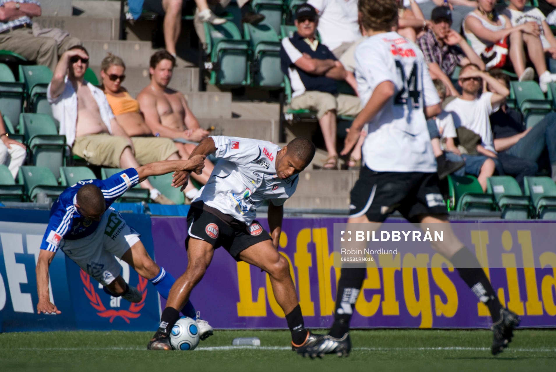 Olof Hviden-Watson, Trollhättan mot Billy Berntsson,