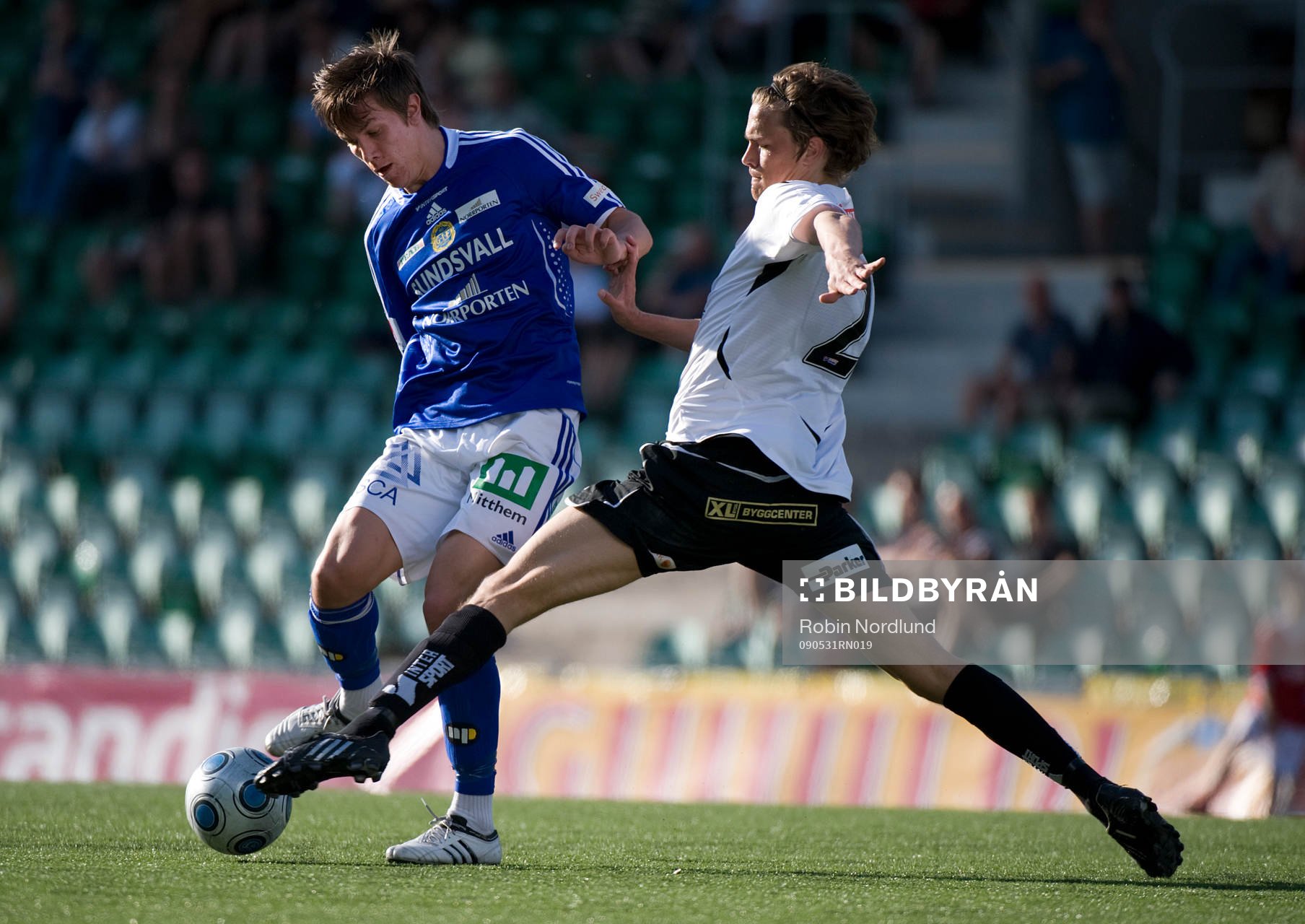 Anton Andersson, Sundsvall mot Tom Pettersson, Trollhättan