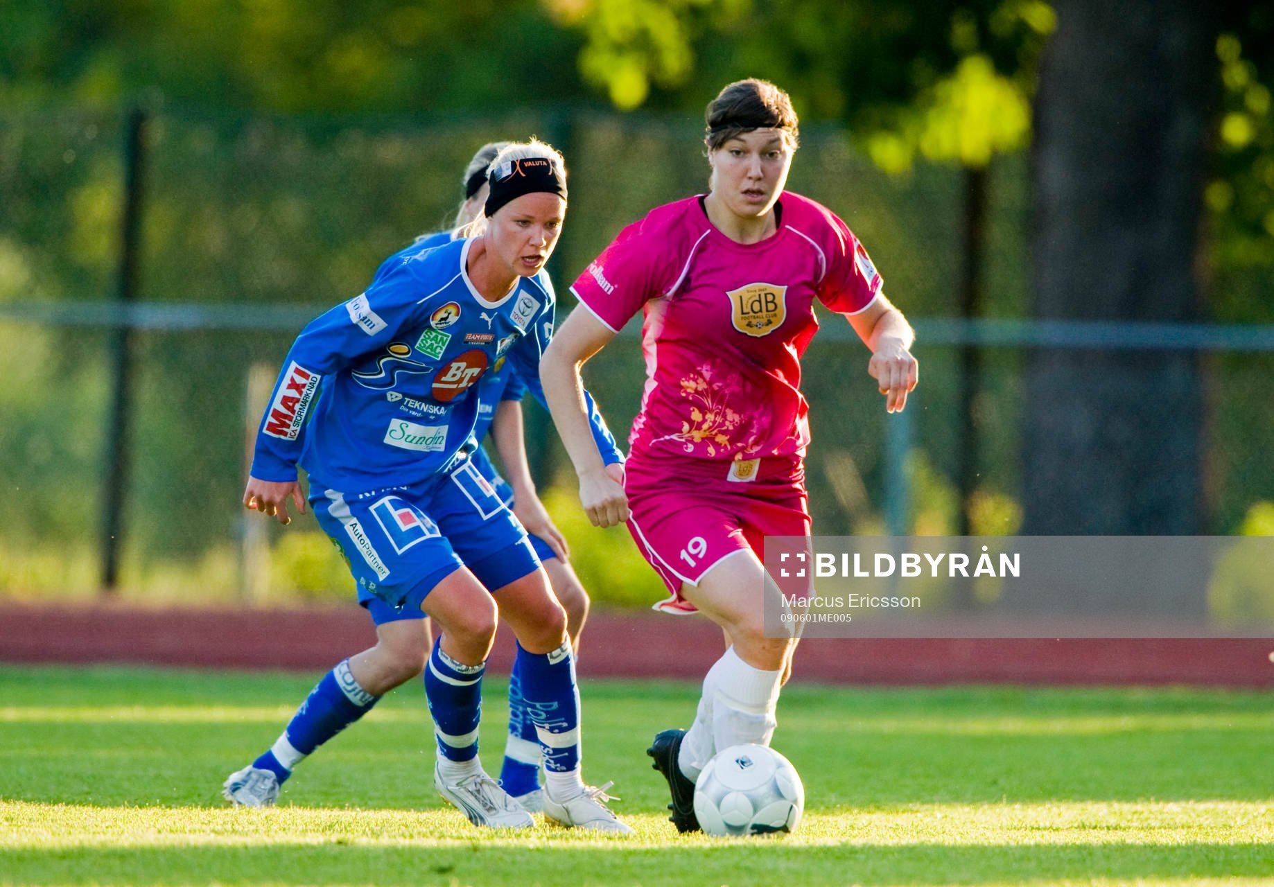 Caroline Seger, Linköping och Emma Wilhelmsson, Malmö