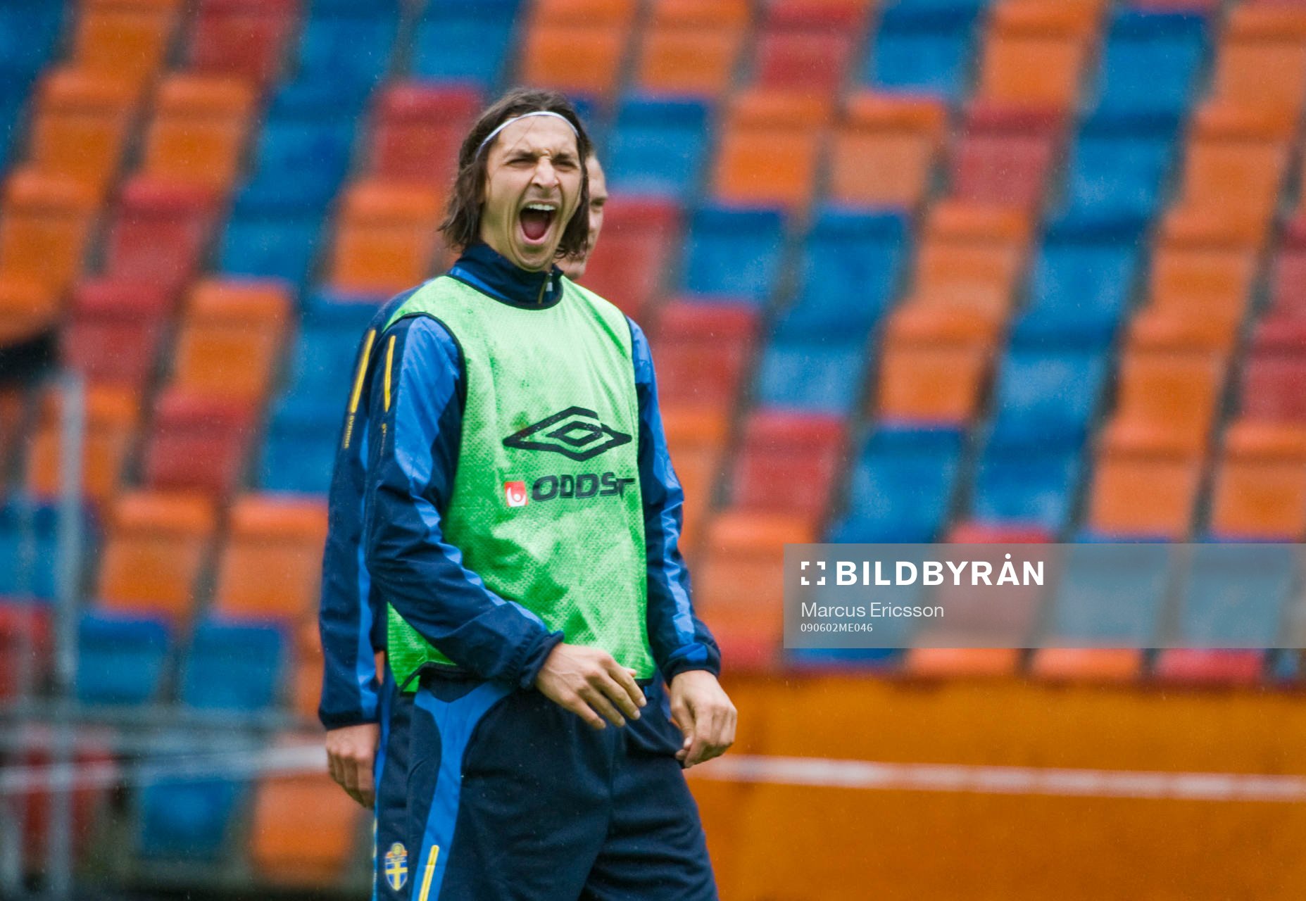  Zlatan Ibrahimovic gäspar lite under dagens träning