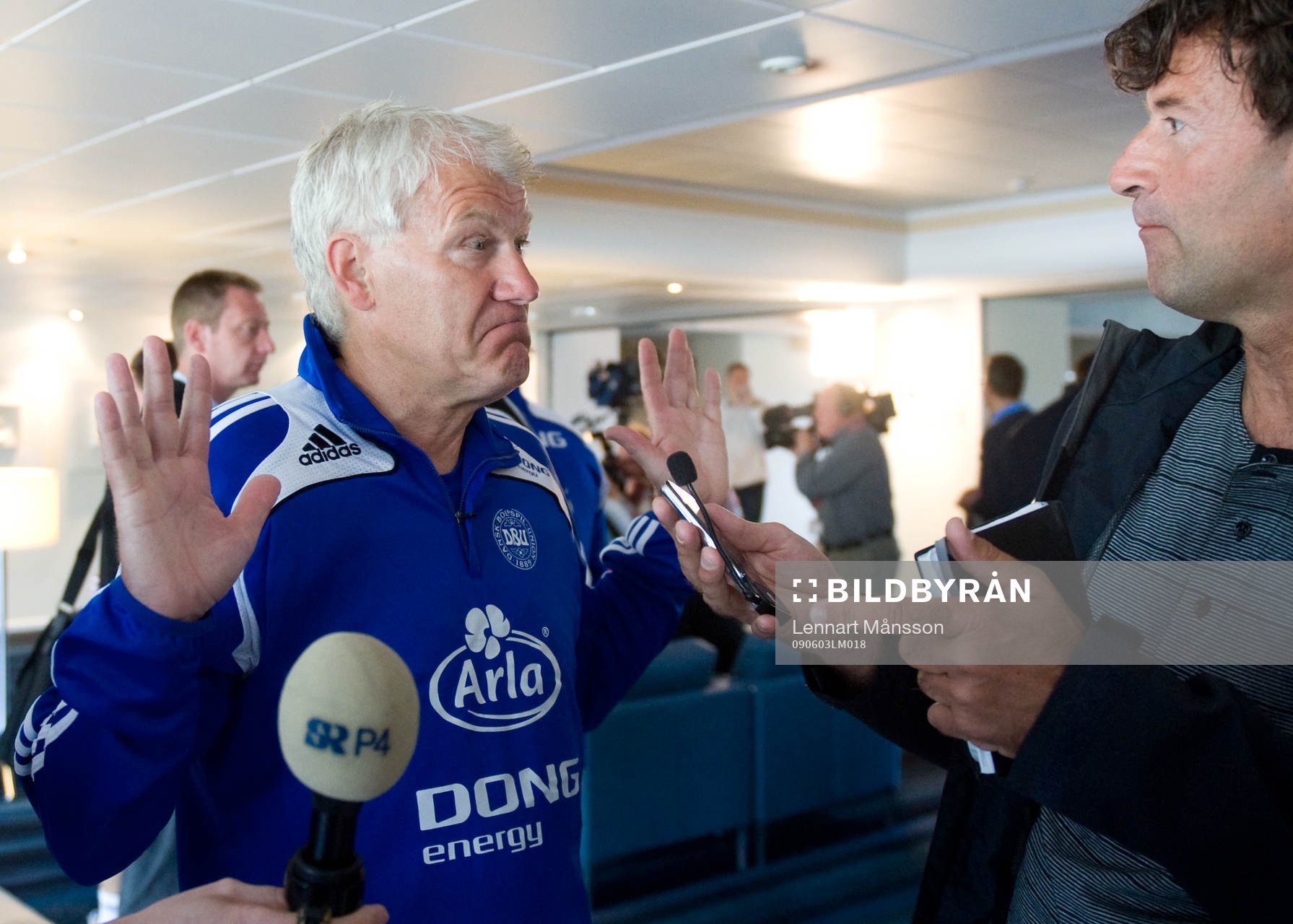 Morten Olsen, förbundskapten, Danmark, backar för en