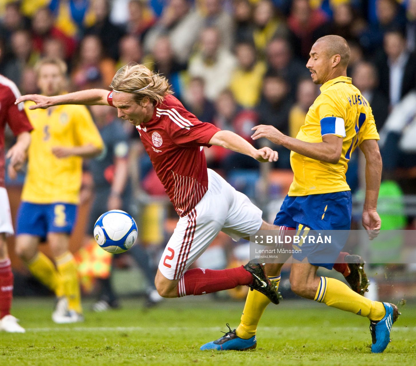 Christian Poulsen, Danmark och Henrik Larsson, Sverige