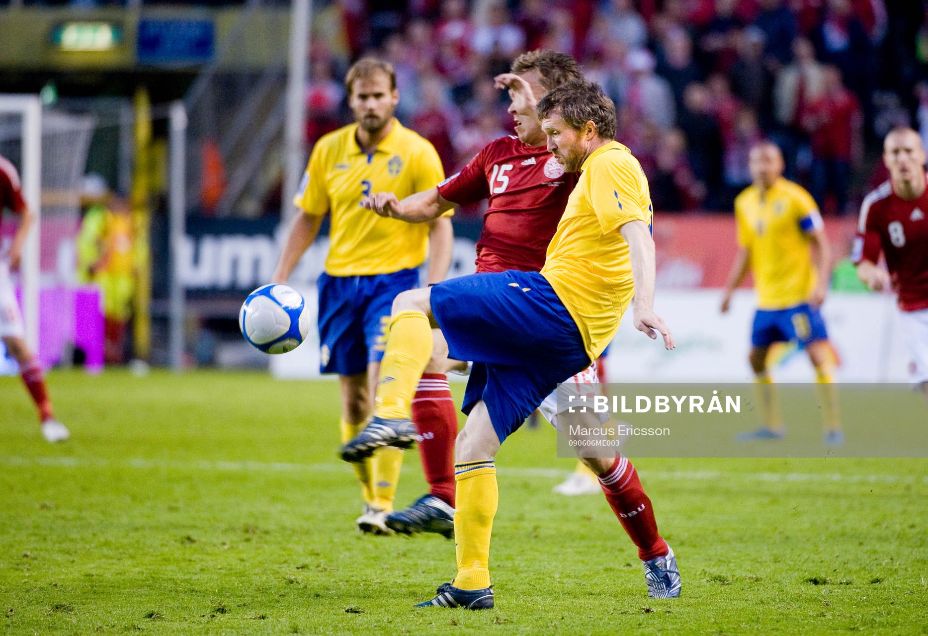 Mikael Nilsson, Sverige