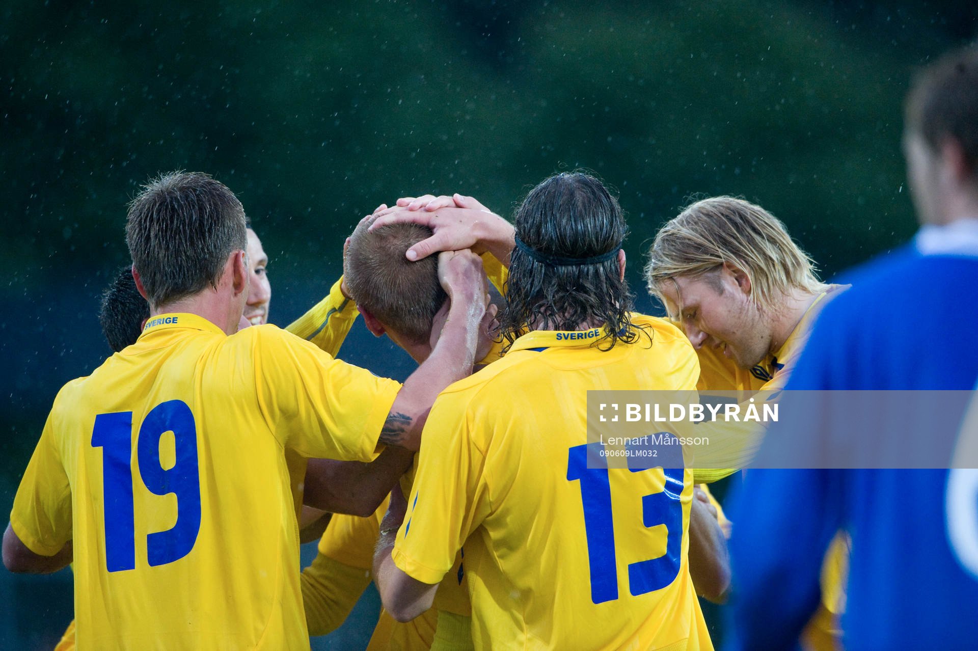 2-1 Joel Ekstrand som grattas